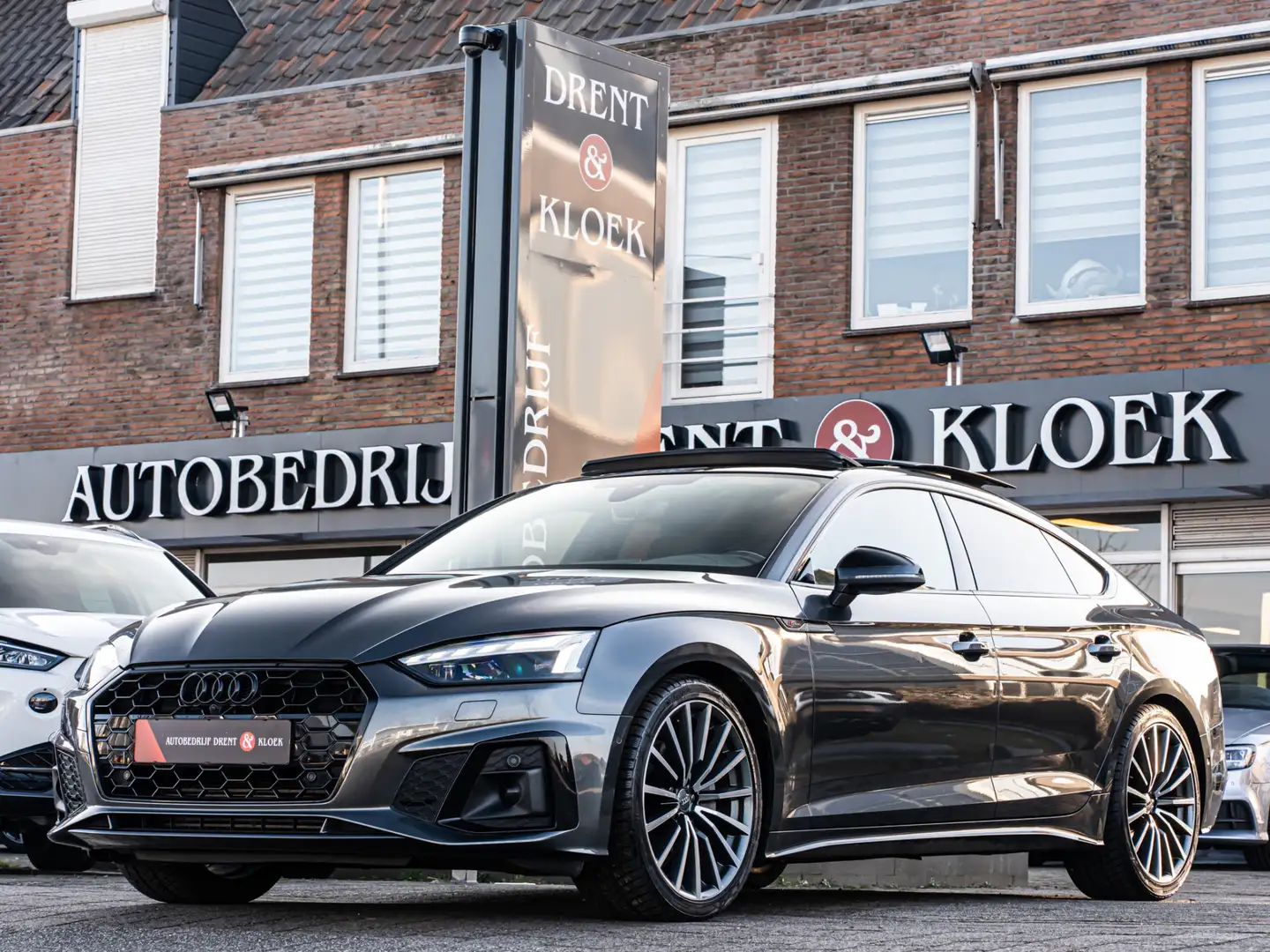 Audi A5 Sportback 40 TFSI S-Line edition ORG NL PANO B&O 3 Šedá - 1