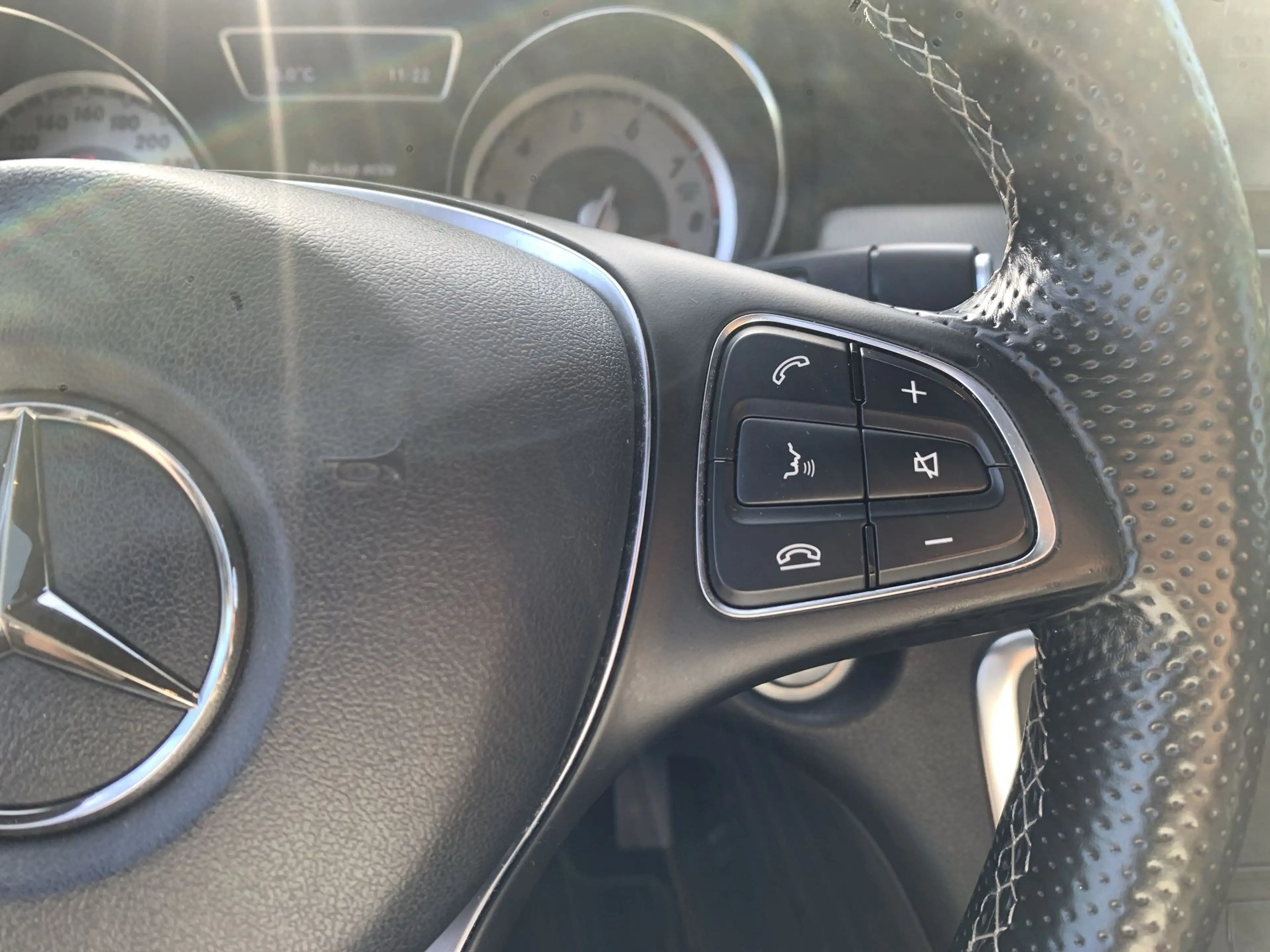 Mercedes-Benz CLA 180 Ambition Binnen via Auto1 StockID CH10226 (19087) — photo 6