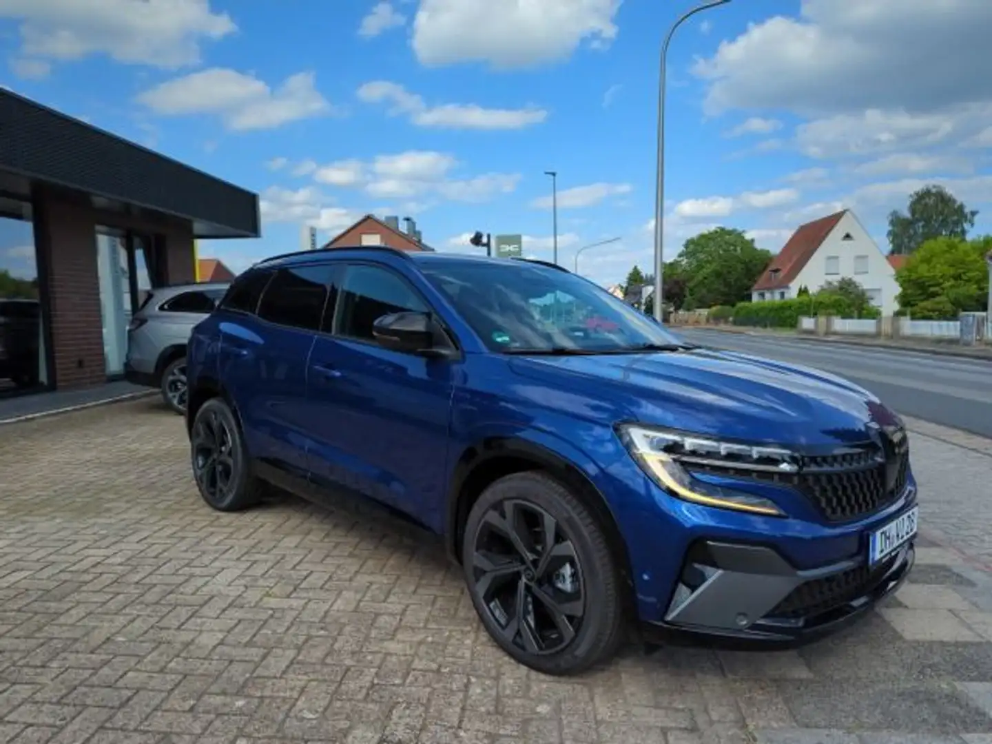 Renault Austral Techno Esprit Alpine TCe 160 Blau - 2