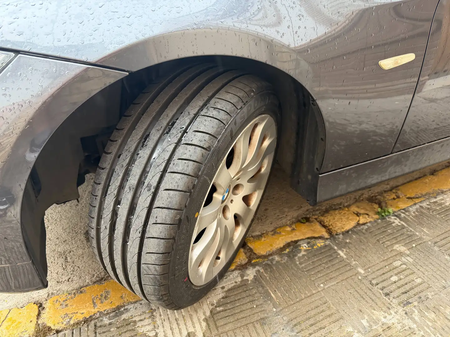 BMW 320 320d Gris - 2