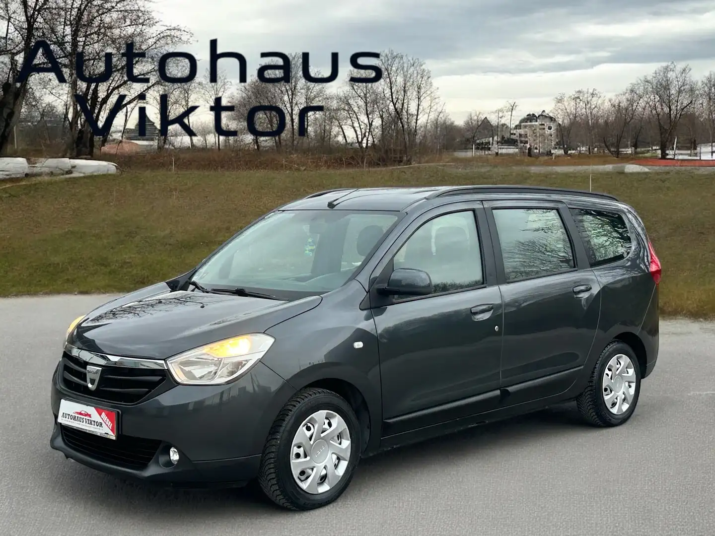 Dacia Lodgy Lauréate dCi 90*1.Besitz,12 monate garantie* Grau - 1