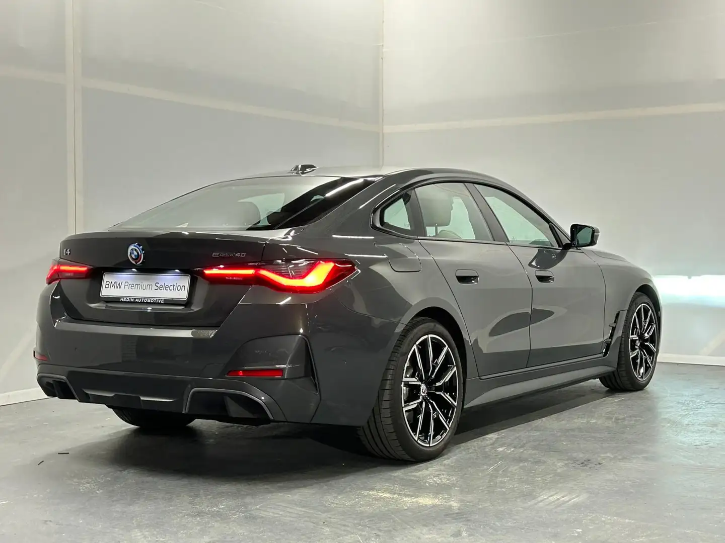 BMW i4 eDrive40 High Executive 84 kWh Grijs - 2