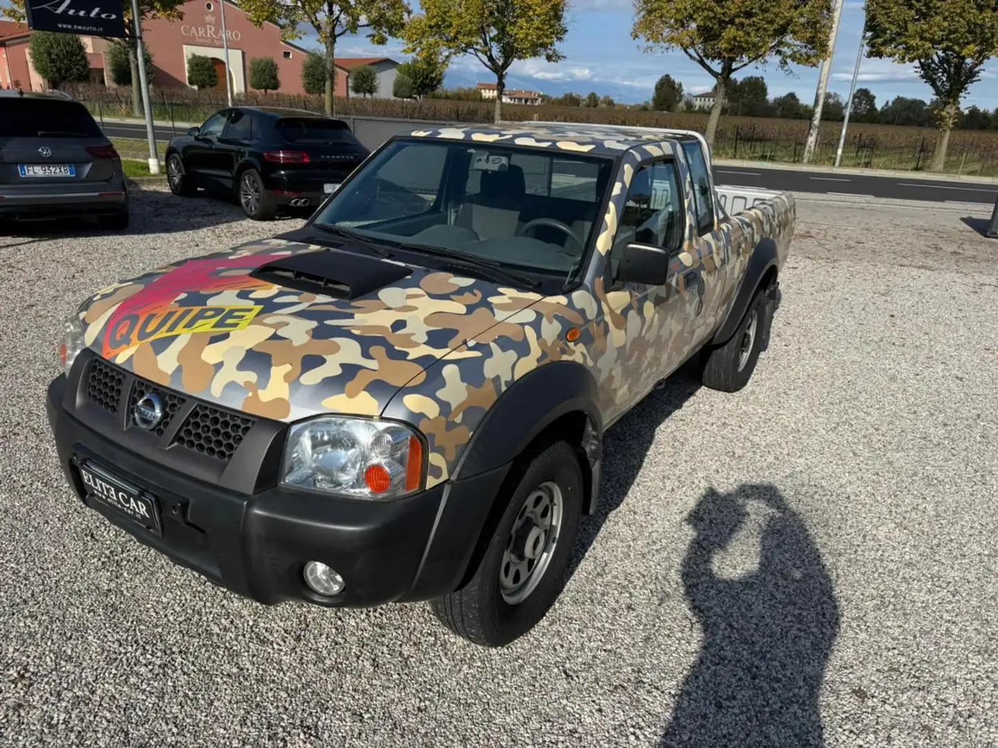 Nissan NP300 2.5 D 2p. King Cab Easy Chassis Срібний - 1