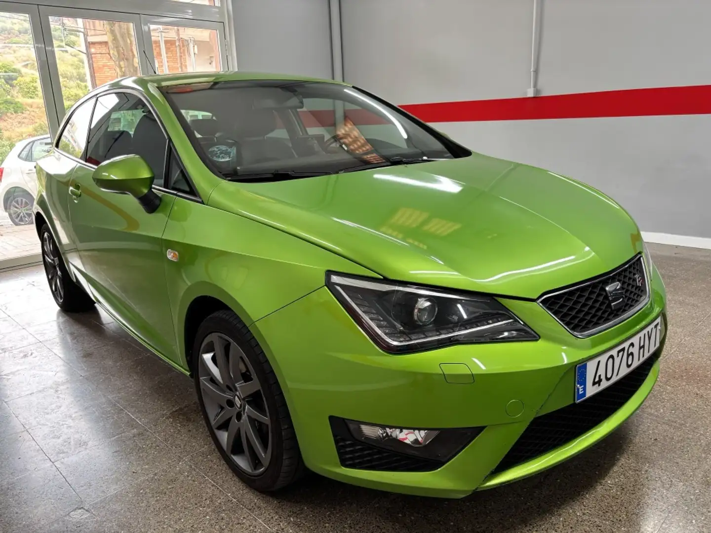 SEAT Ibiza SC 1.4 TSI ACT FR Verde - 1