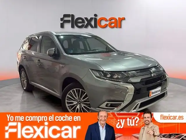 Mitsubishi Outlander 2.4 PHEV Kaiteki+ Auto 4WD - 5P (2020)