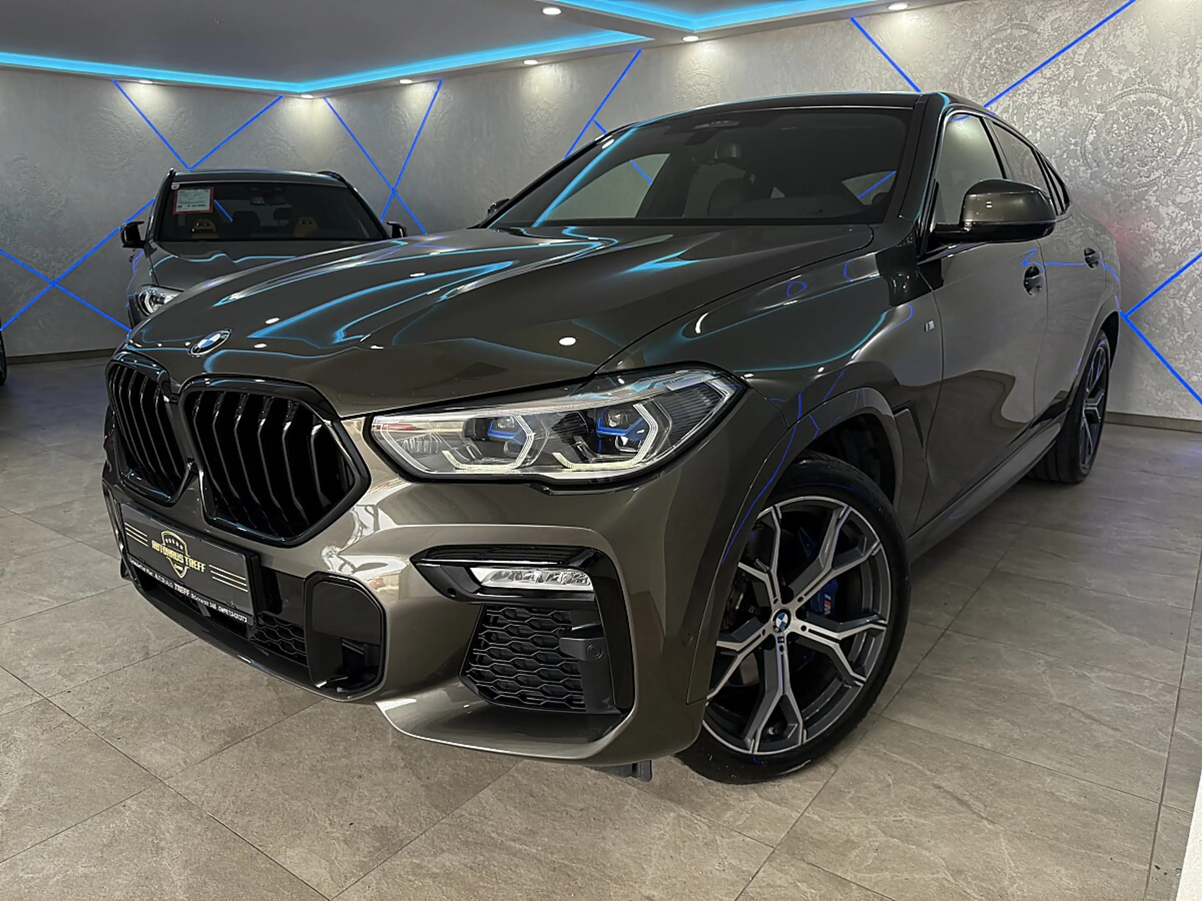 BMW X6 xDrive30d 48V Aut.*M-SPORT*PANO*CRYSTAL*LASER*3... — photo 6