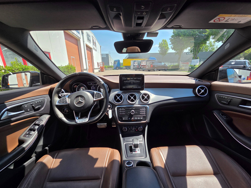 Mercedes-Benz CLA 45 AMG 4-Matic Pano/MemoryKeyless/Sport seats/Cognac leder/Camera — photo 10