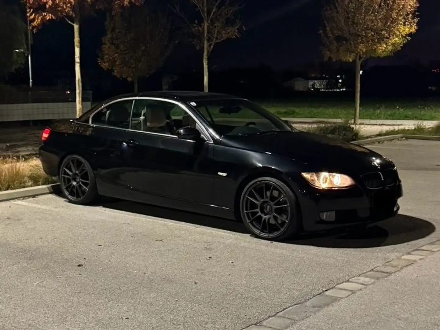 BMW 325 325d Cabrio Österreich-Paket Schwarz - 1