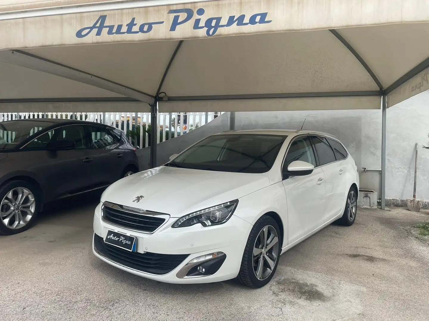 Peugeot 308 308 II 2013 SW SW 1.6 bluehdi Allure s Blanc - 1