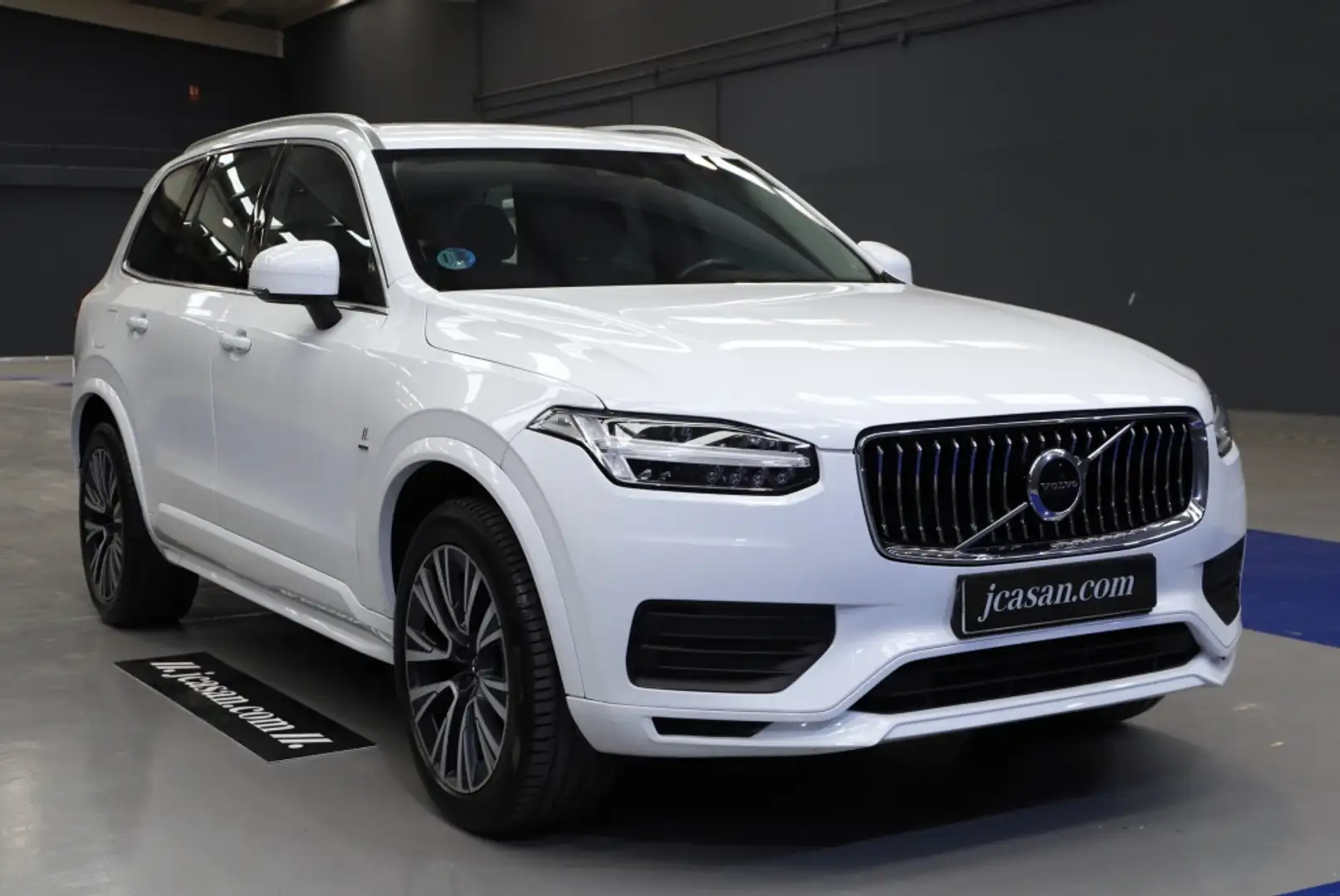 Volvo XC90 B5 Momentum 7pl. AWD Aut. Blanco - 2