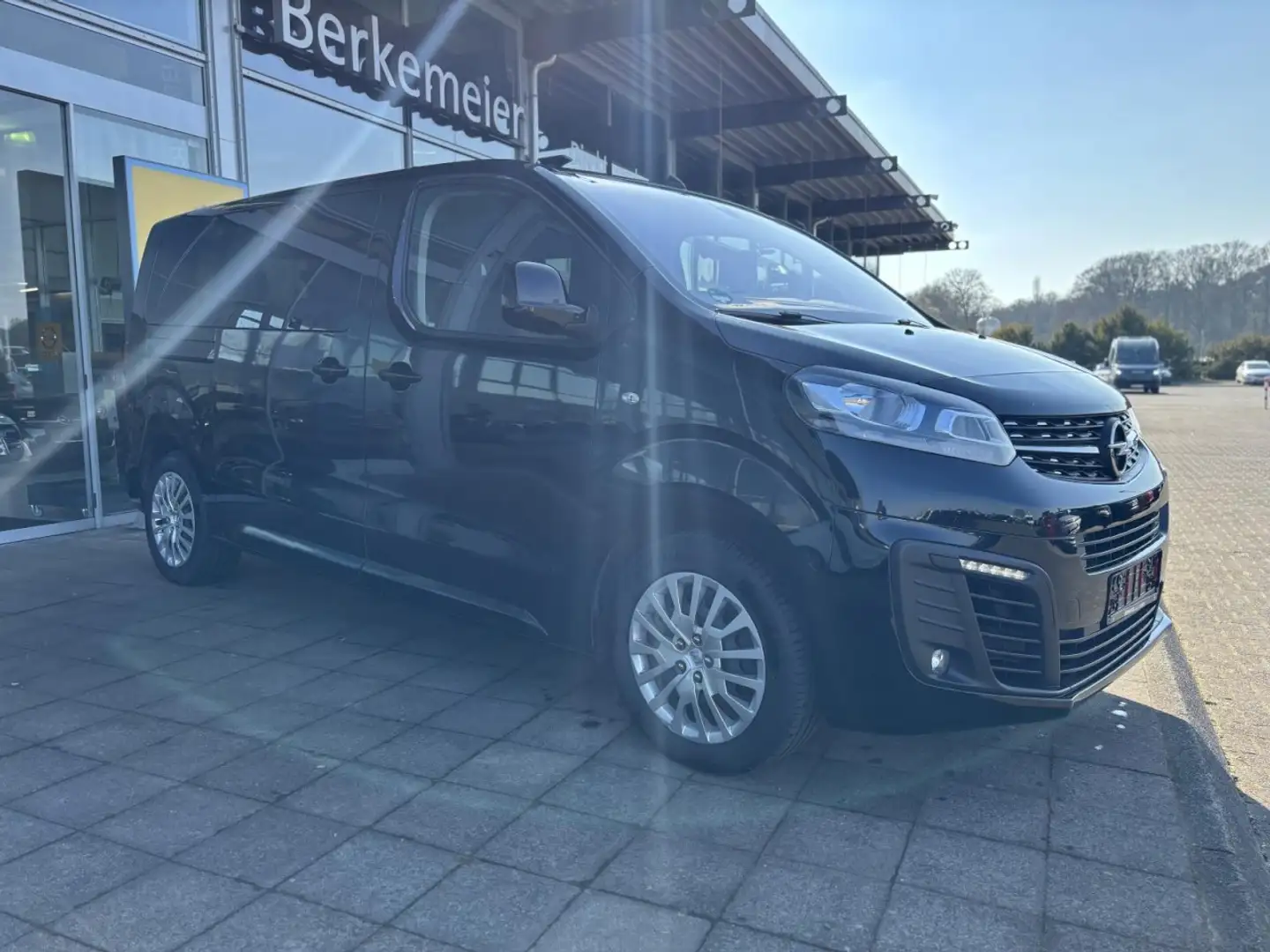 Opel Zafira Life Selection M 1.5 ** 9-Sitzer/PDC ** Negro - 2