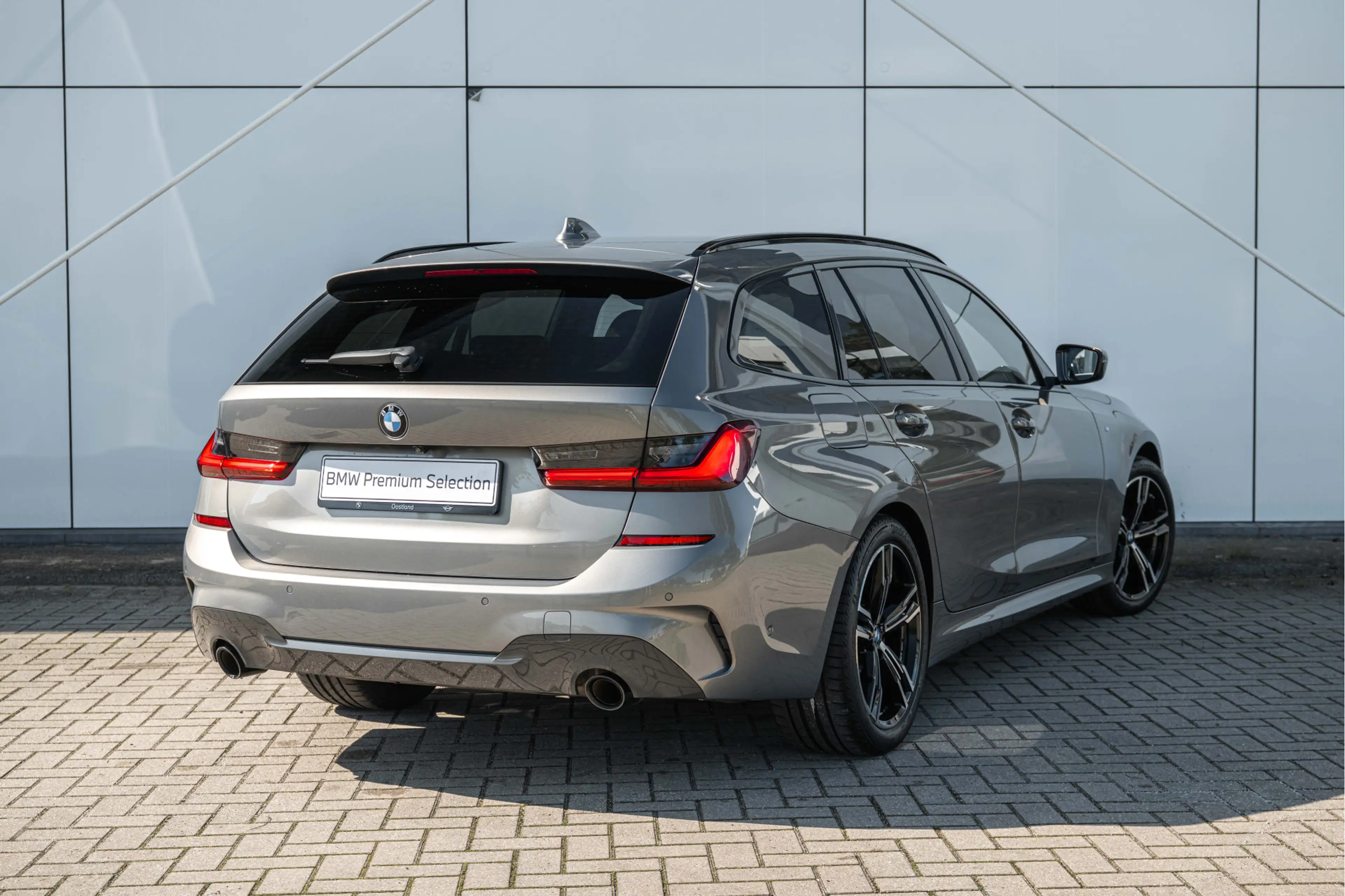 BMW 320 3 Serie Touring 320i Executive M Sport Automaat / — photo 2