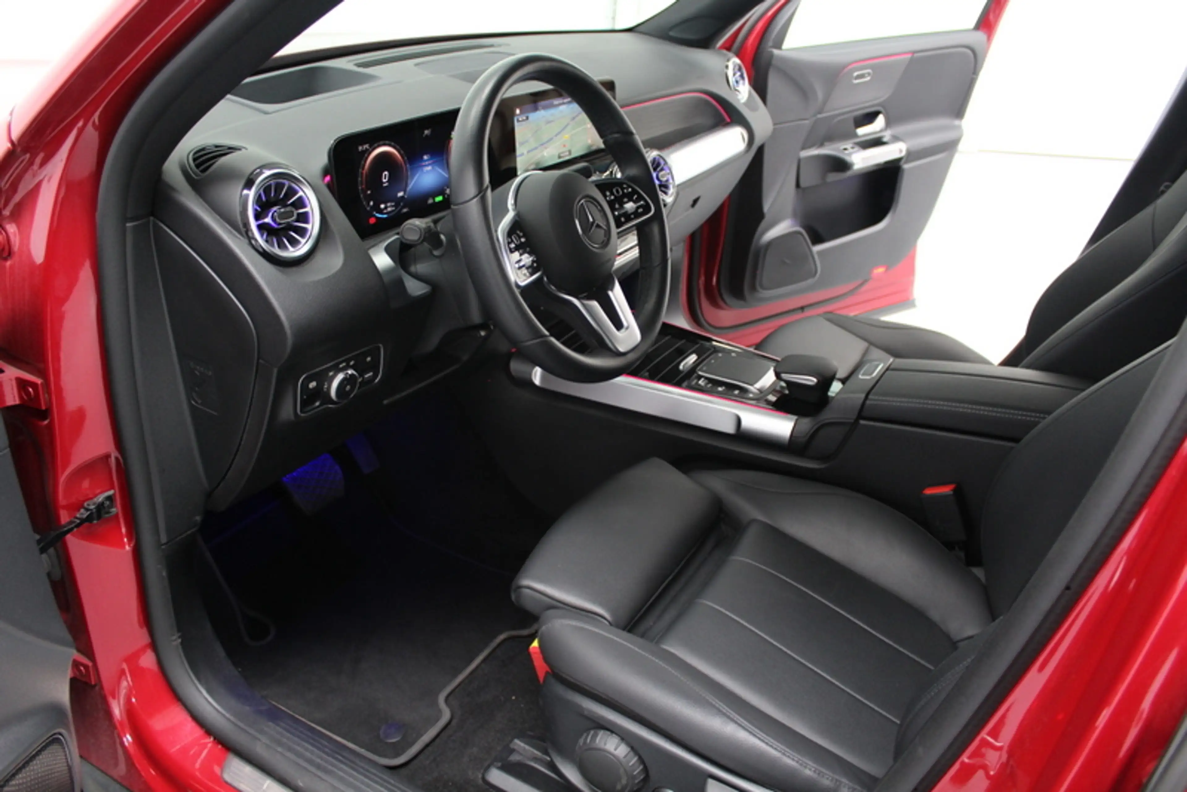 Mercedes-Benz EQB 250 250+ Luxury Line 71 kWh, SOH98% | LEDER | SFEERVER — photo 13