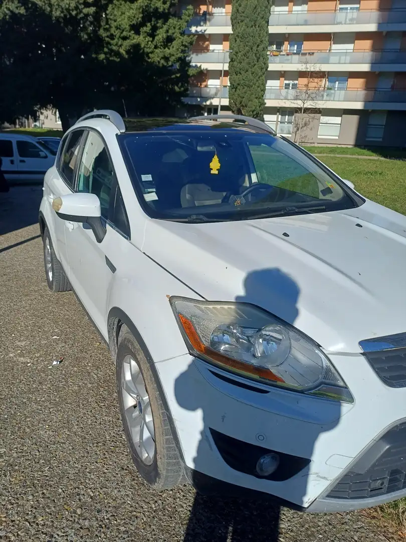 Ford Kuga 2.0 TDCi 163 DPF 4x4 Titanium - 2