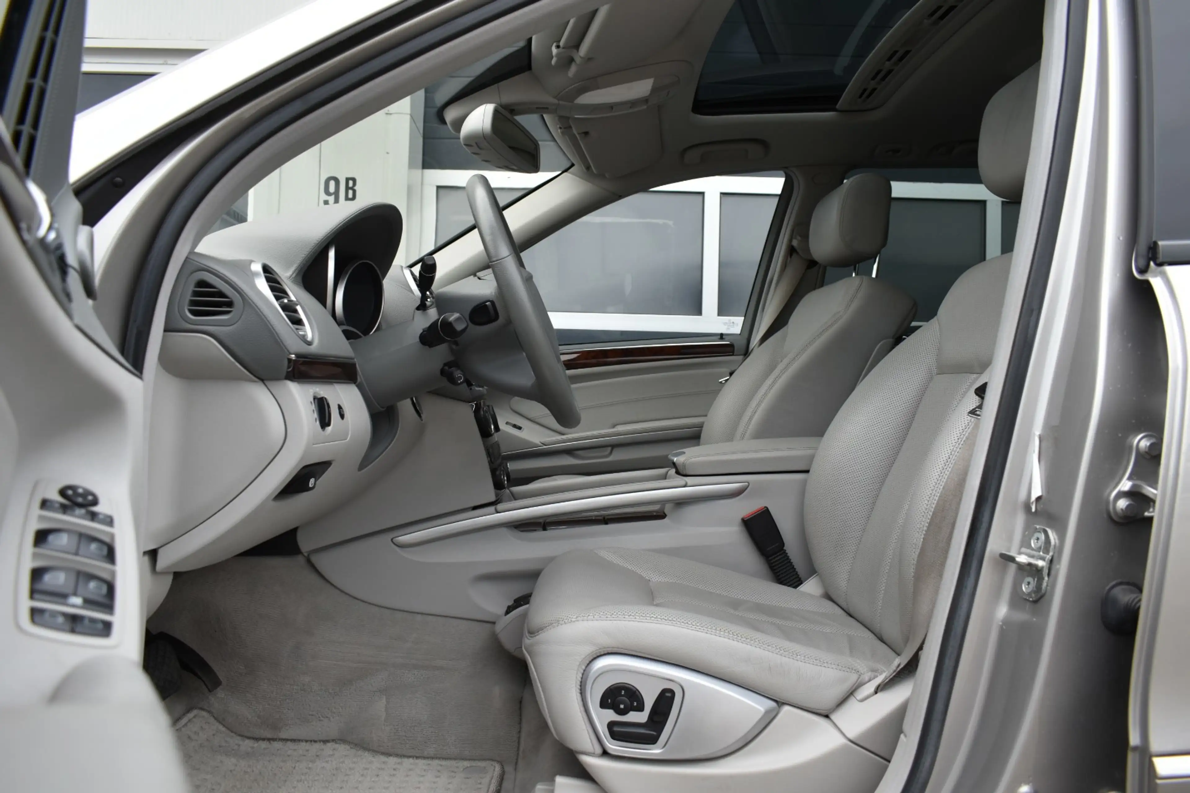 Mercedes-Benz GL 450 Plaatje! Youngtimer — photo 9