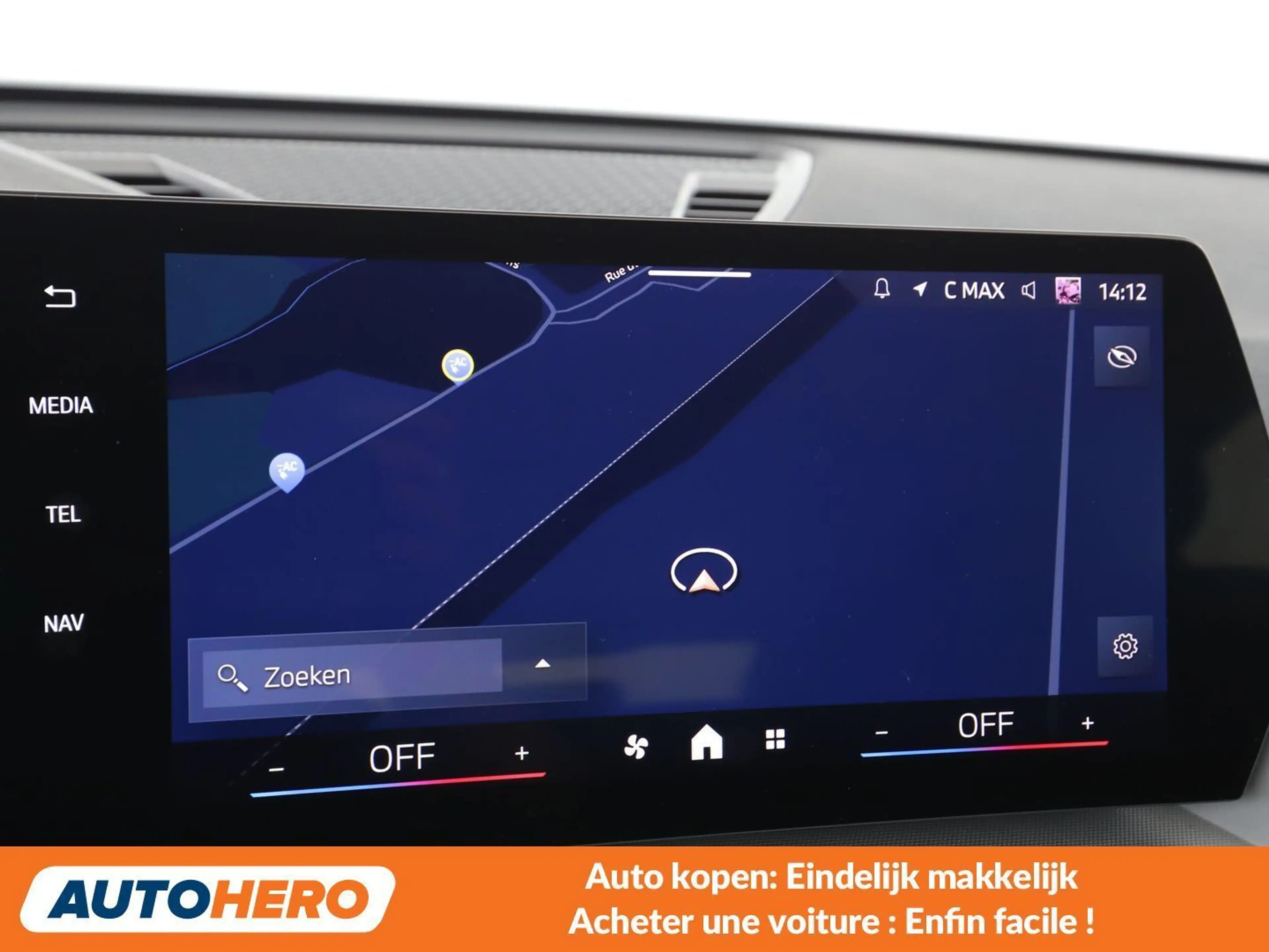 BMW iX2 eDrive20 — photo 8