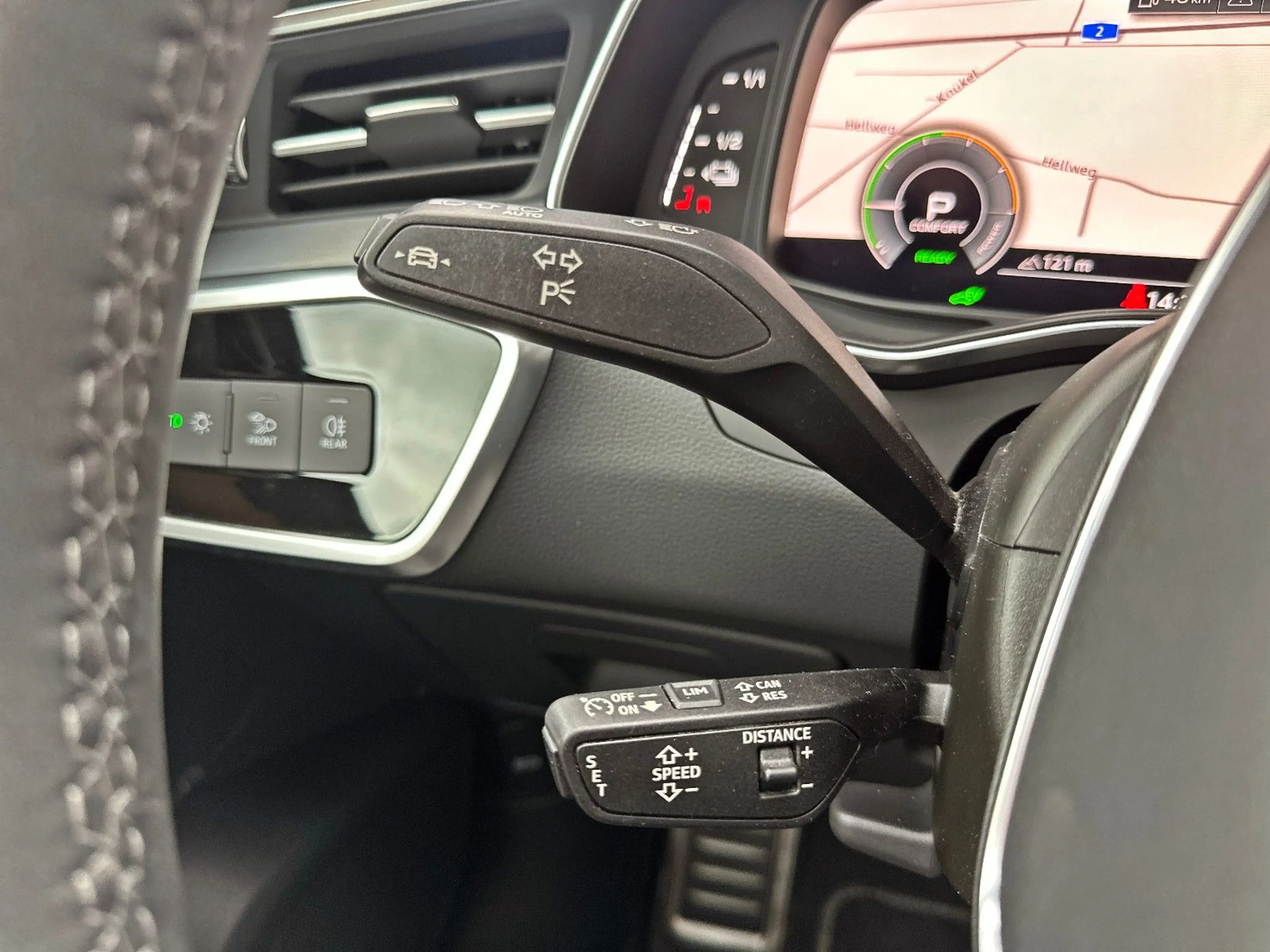 Audi A6 Avant 50TFSIe qu S LINE BLACK KAMERA TOUR ACC — photo 14