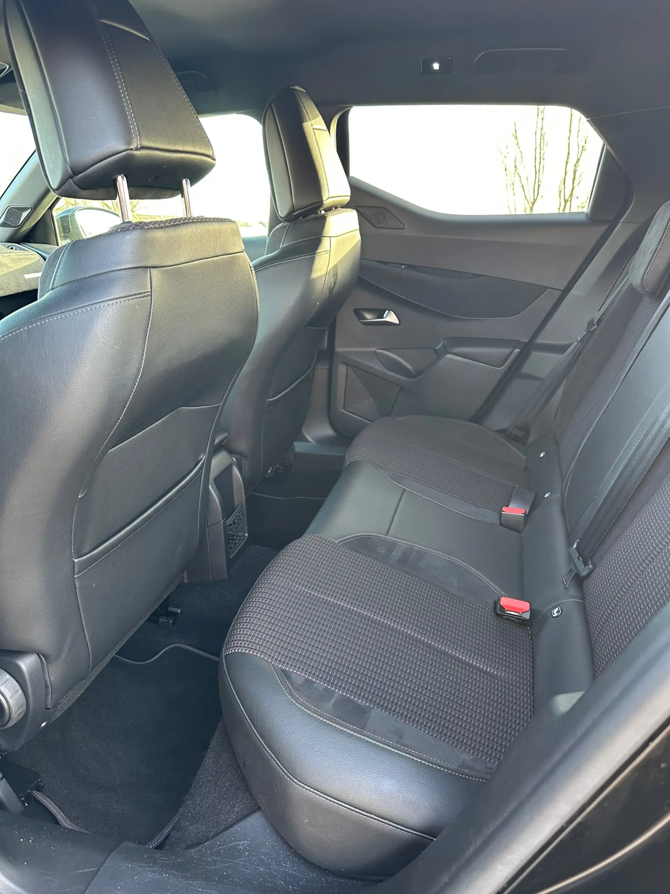 DS Automobiles DS 3 Crossback 1.2 PureTech Performance Line+, Led, Carplay, Came — photo 6