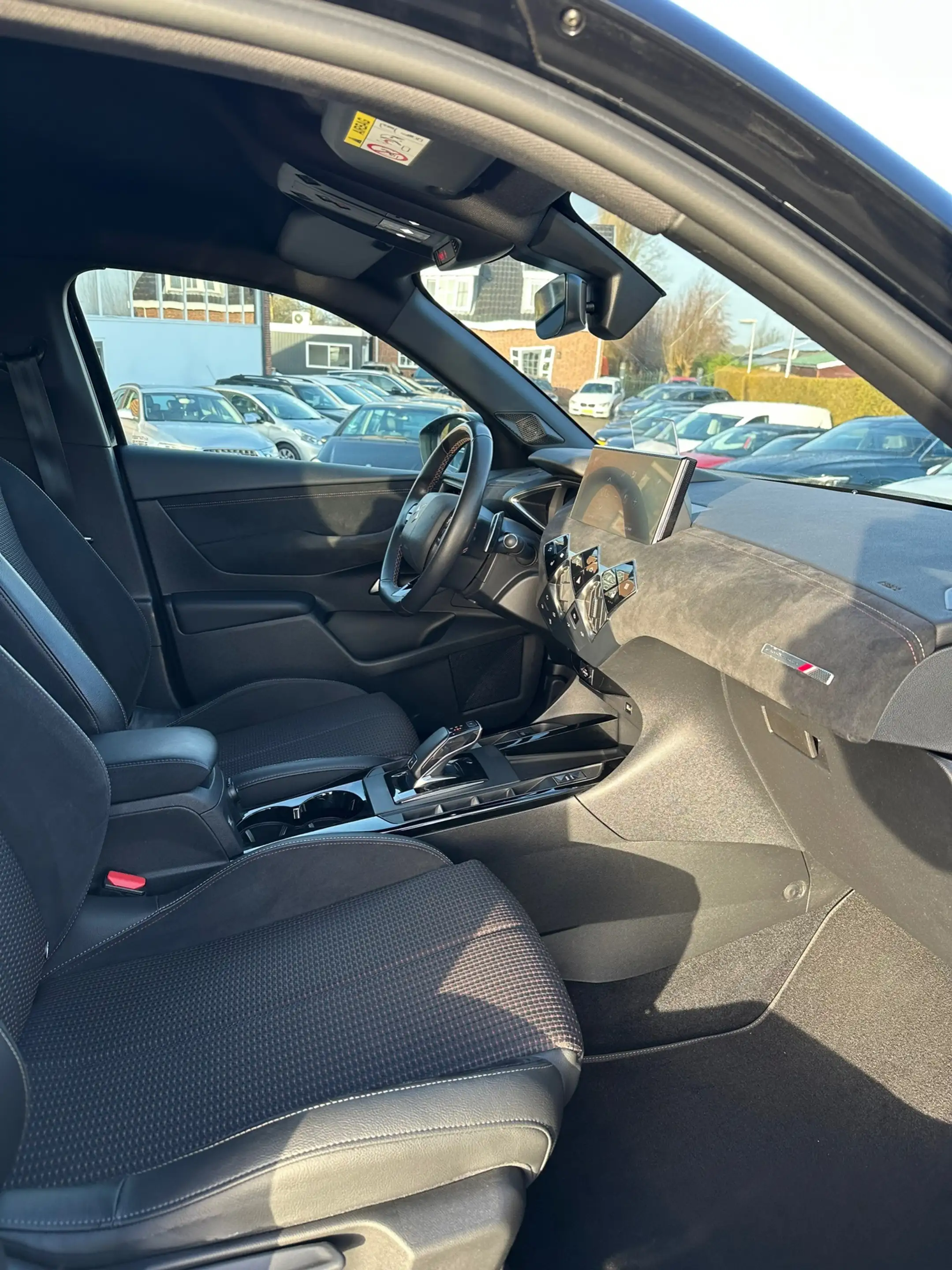 DS Automobiles DS 3 Crossback 1.2 PureTech Performance Line+, Led, Carplay, Came — photo 9