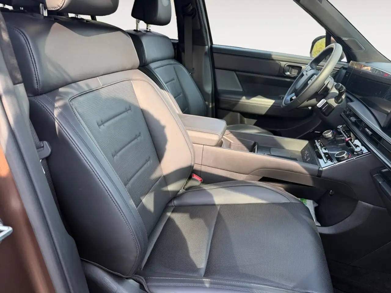 Hyundai SANTA FE снимка Hyundai SANTA FE