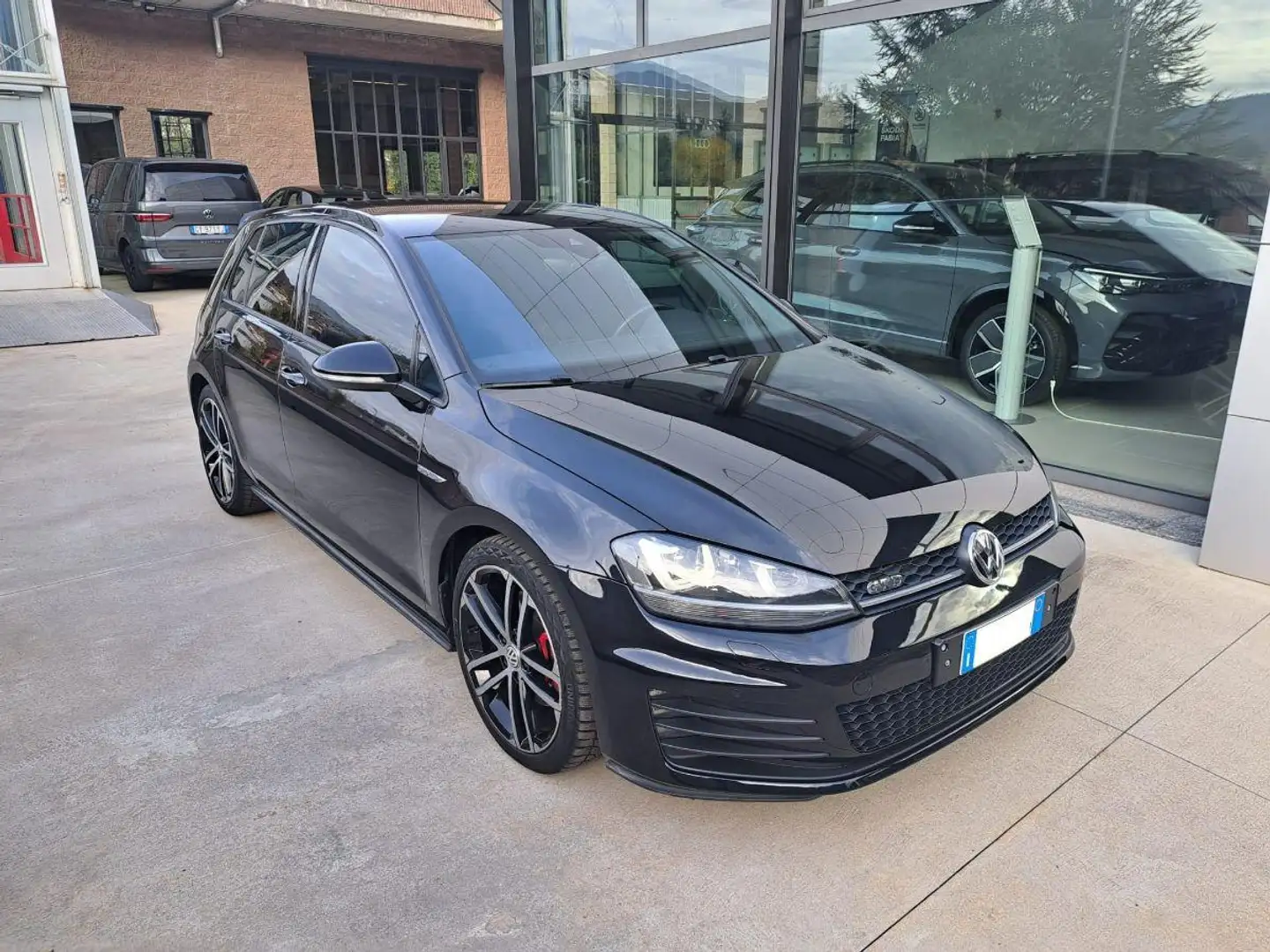 Volkswagen Golf GTD 2.0 TDI 5p. DSG BlueMotion Technology Noir - 1