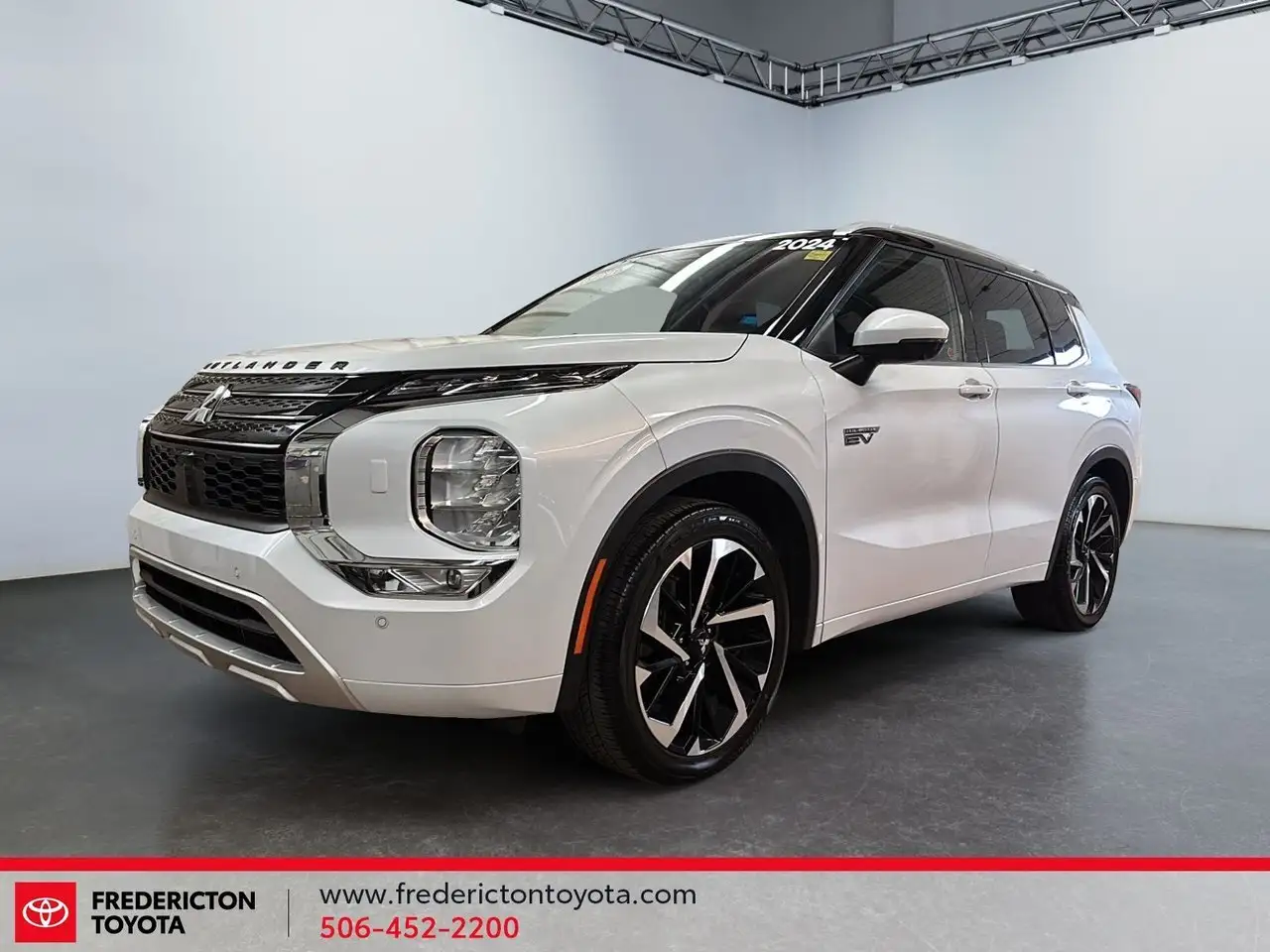 2024 Mitsubishi Outlander