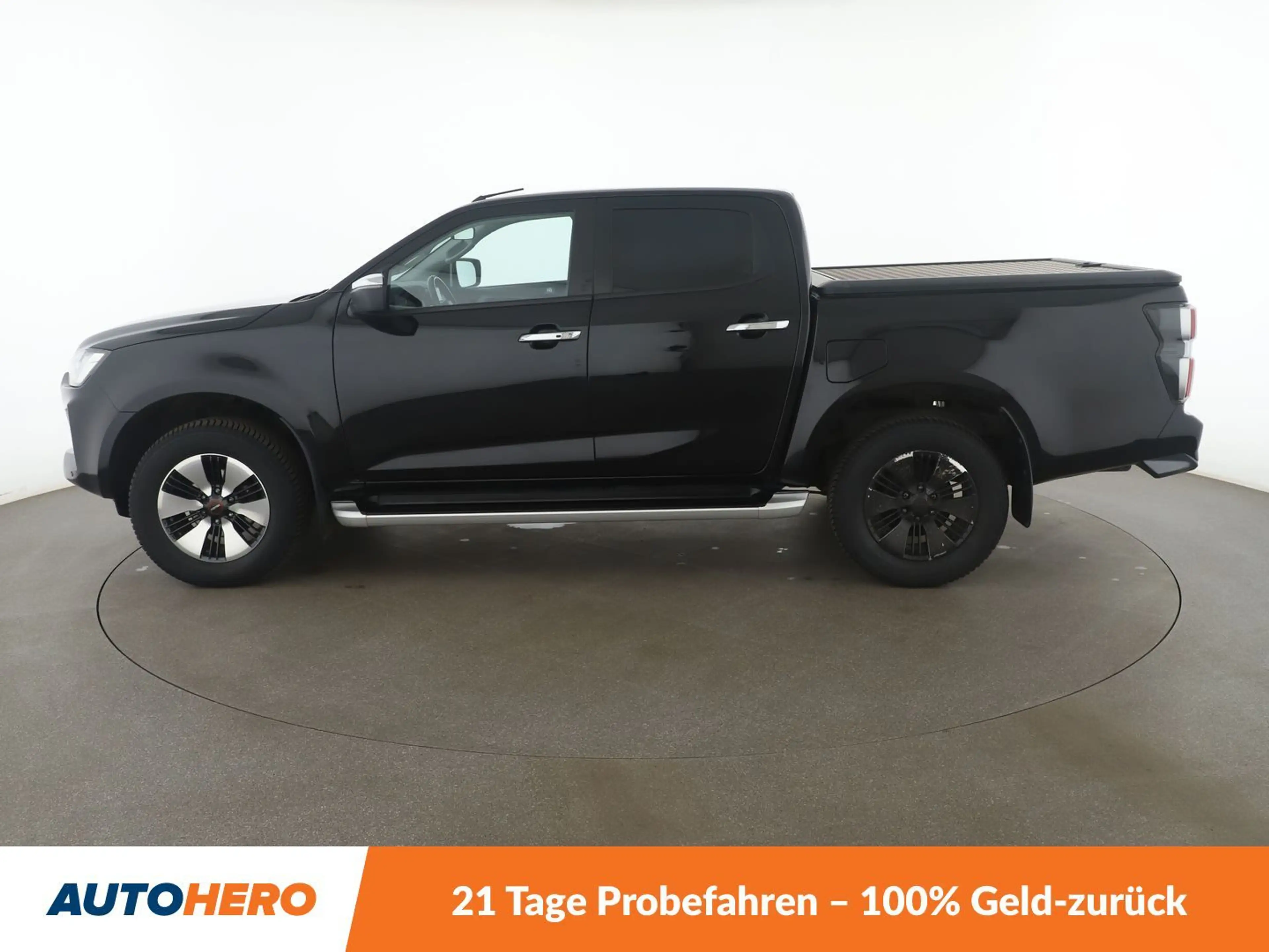 Isuzu D-Max 1.9 Turbodiesel Double Cab 4WD V-CROSS Aut.*CAM* — photo 3