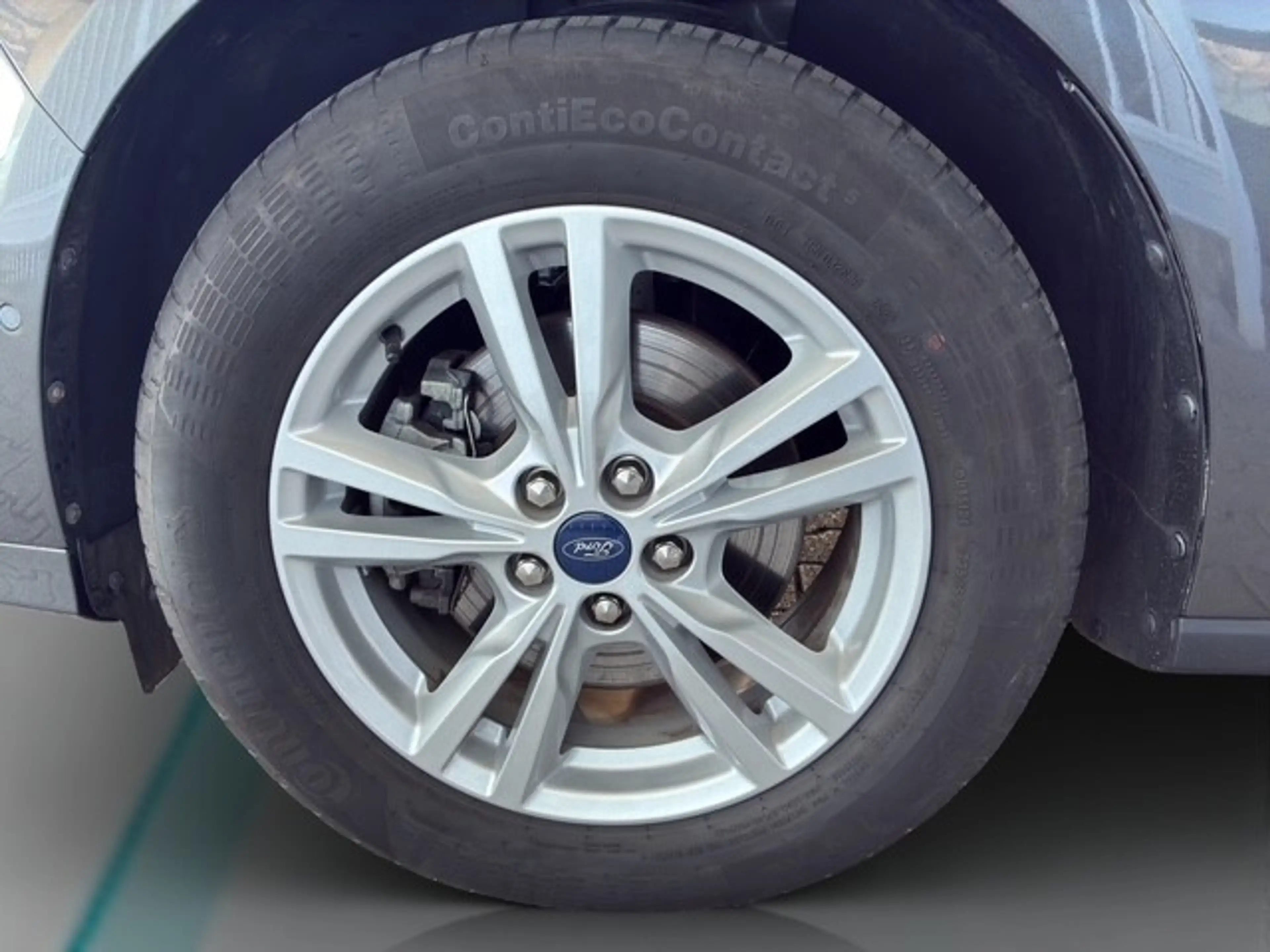 Ford Galaxy 2.5 Duratec FHEV (5-Sitzer) TITANIUM — photo 12