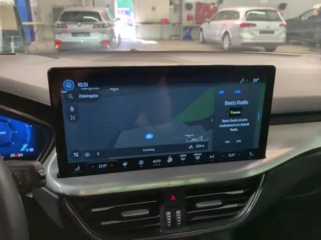 Ford Focus view 8