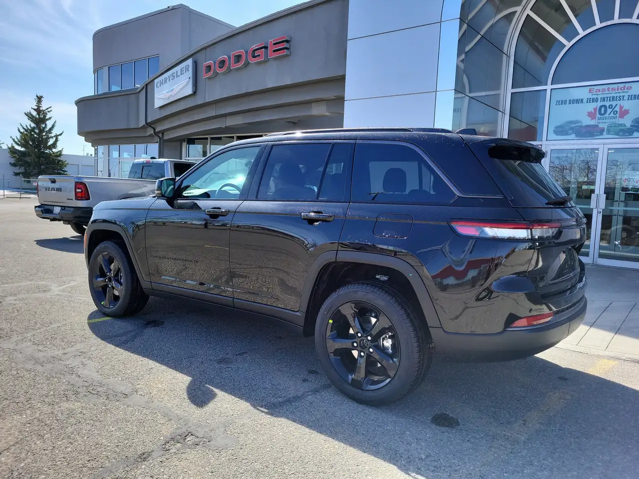 Jeep Grand Cherokee снимка Jeep Grand Cherokee
