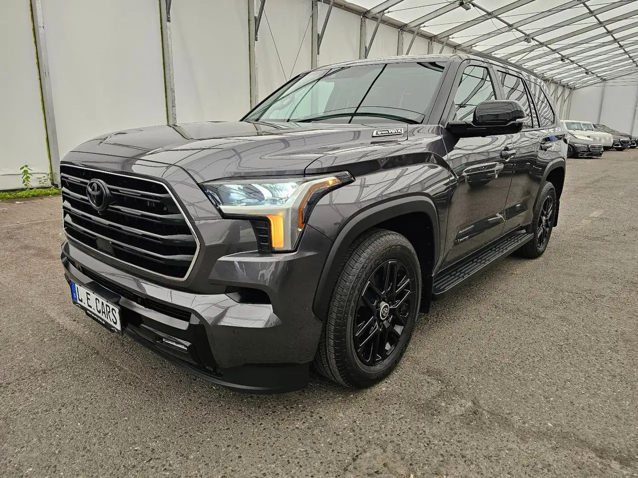 Toyota Sequoia