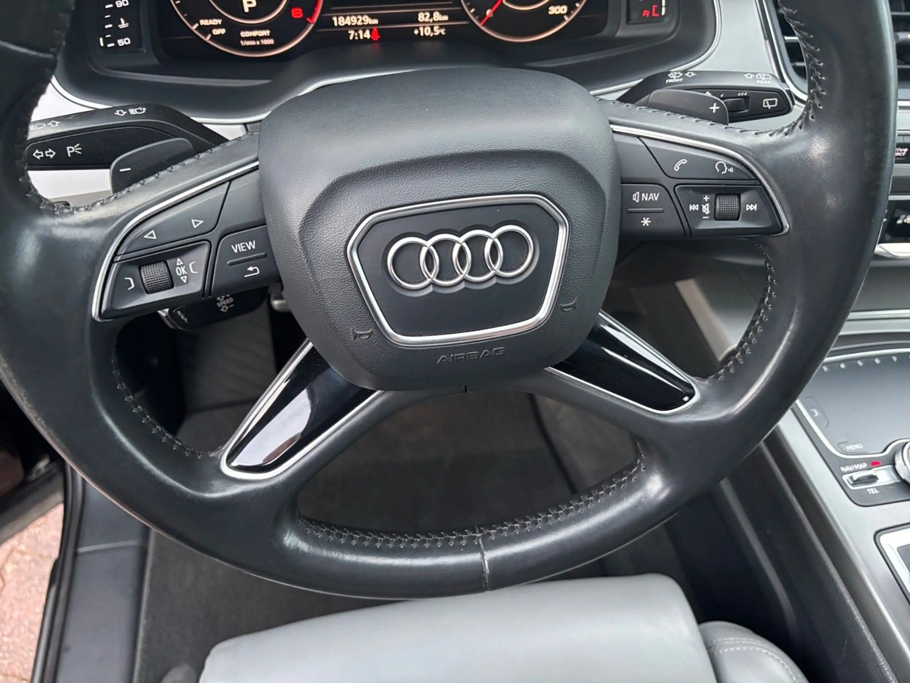 Audi Q7 3.0 TDI ultra quattro/LED/Navi/SHZ/DAB/Leder — photo 15