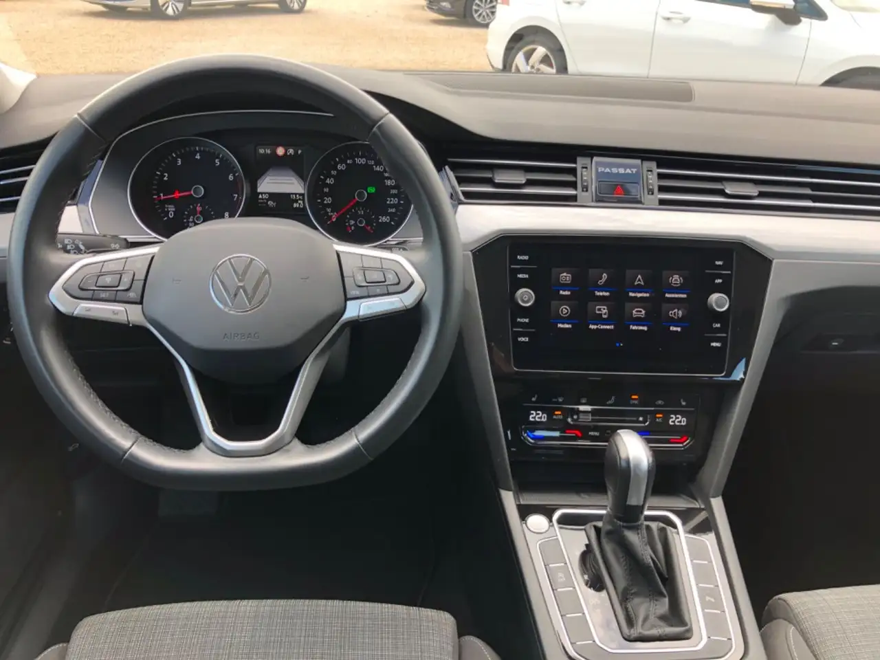 Volkswagen Passat Variant Business,NAVI,LED,ACC,SHZ,RFK,DAB 15