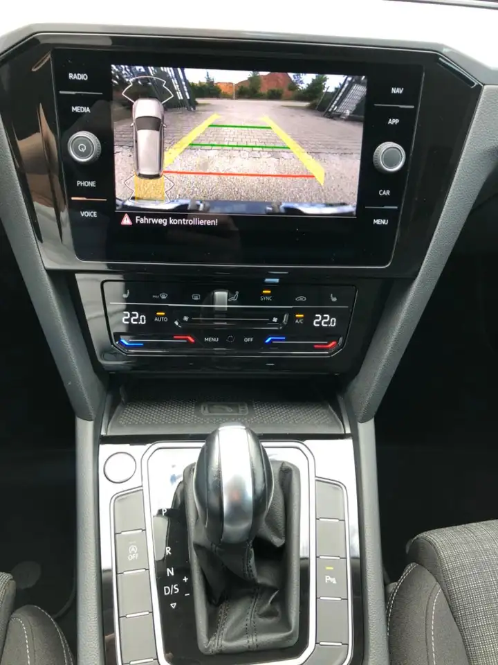 Volkswagen Passat Variant Business,NAVI,LED,ACC,SHZ,RFK,DAB 16