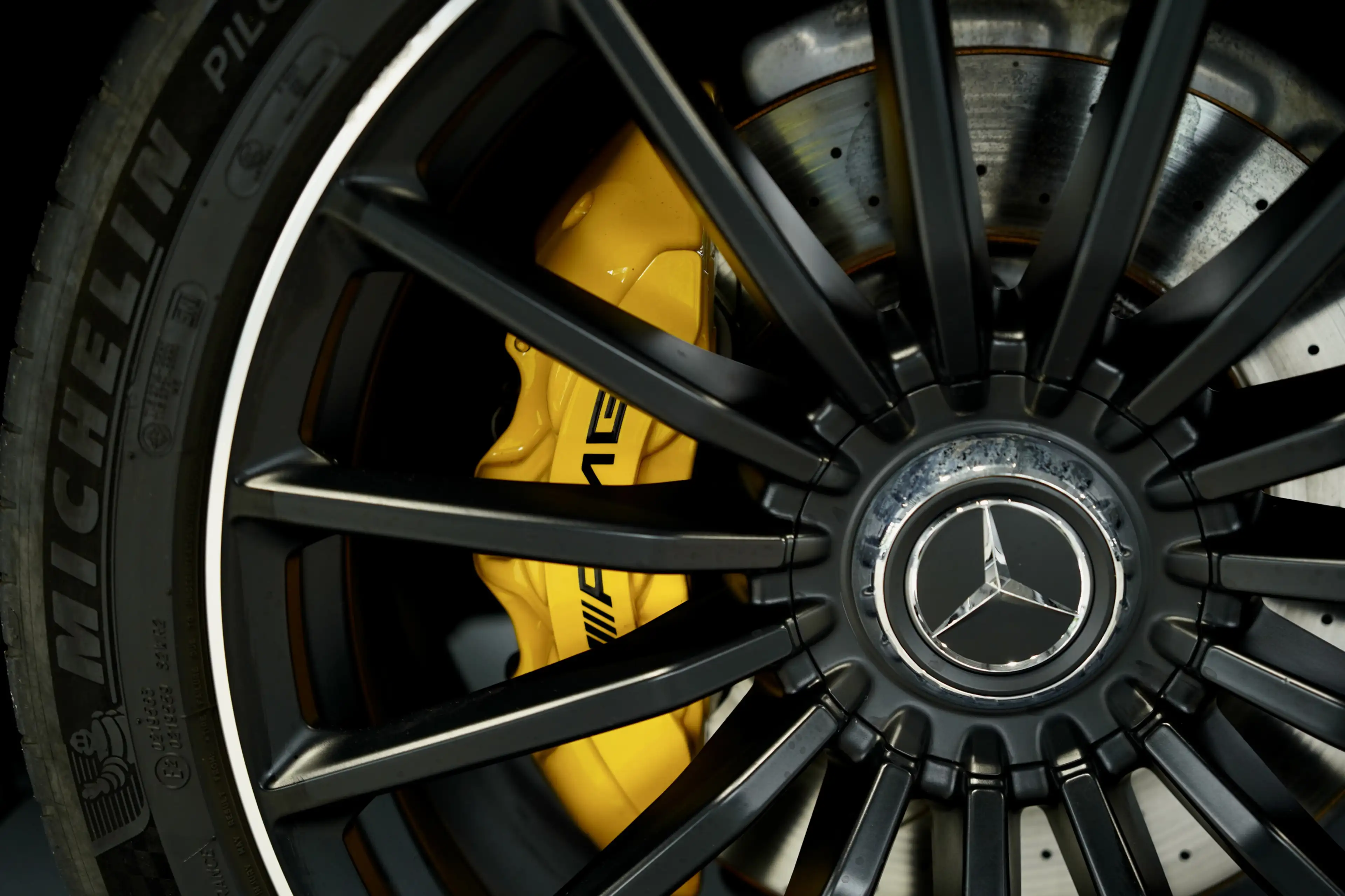 Mercedes-Benz AMG GT 53 4M+ *20 *GSD*Memory*Perf-AGA*Night*V8 — photo 7