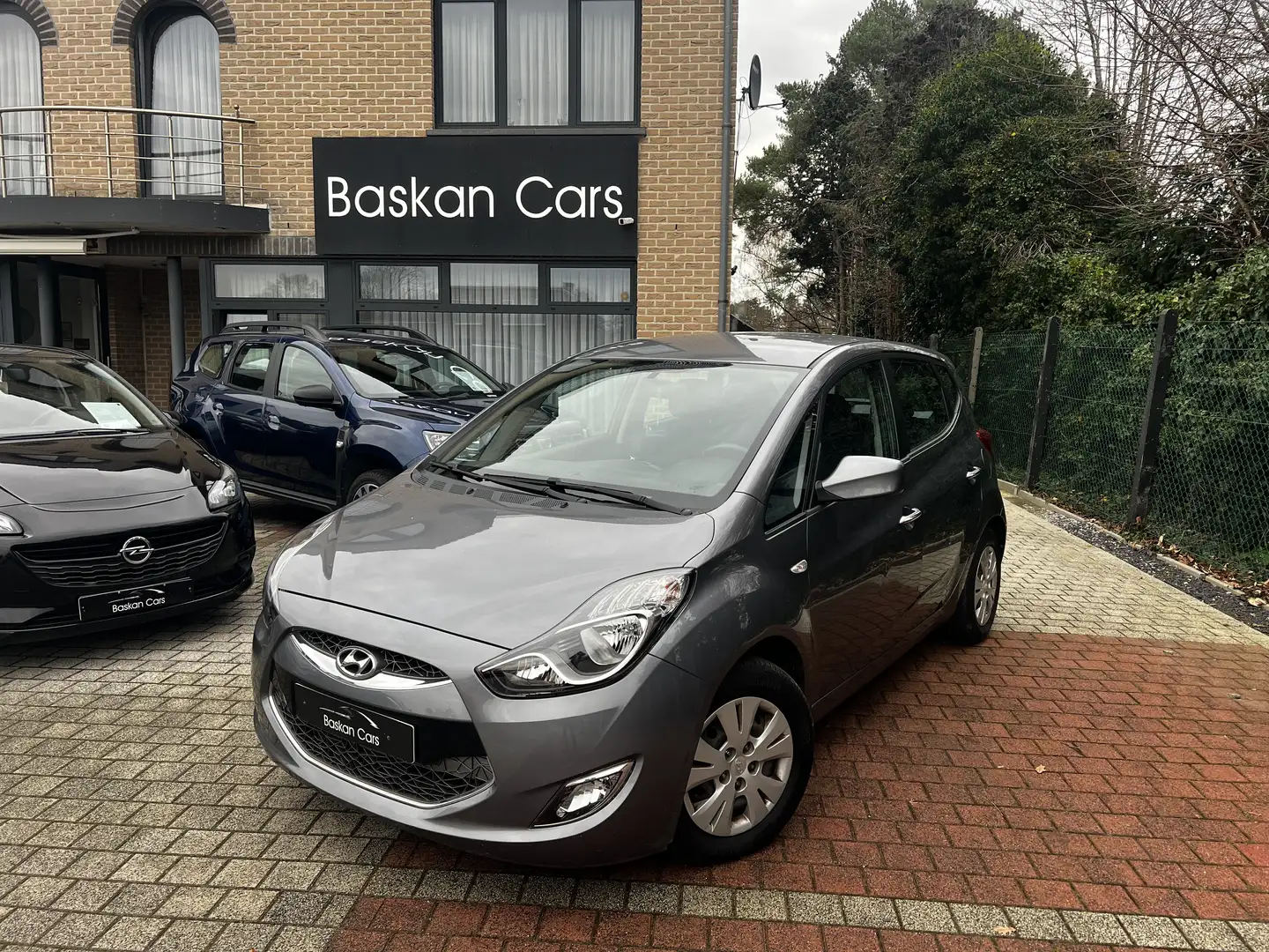 Hyundai iX20 ix20 1.4i/M2012/52.000KM/AIRCO/12M GARANTIE Gris - 1