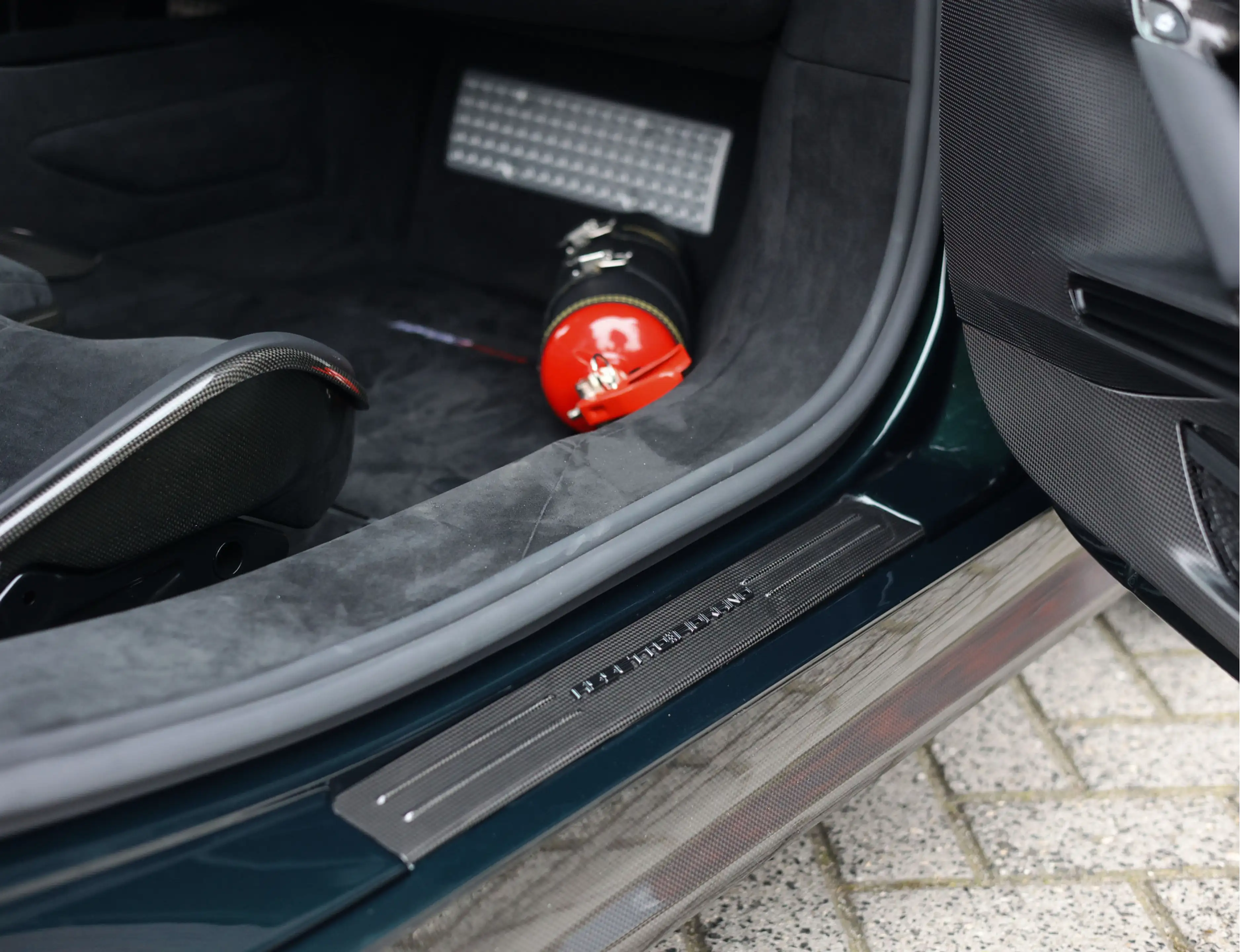 Ferrari SF90 Stradale 4.0 V8 | Atelier - Verde Zeltweg - Extended Fioran — photo 39
