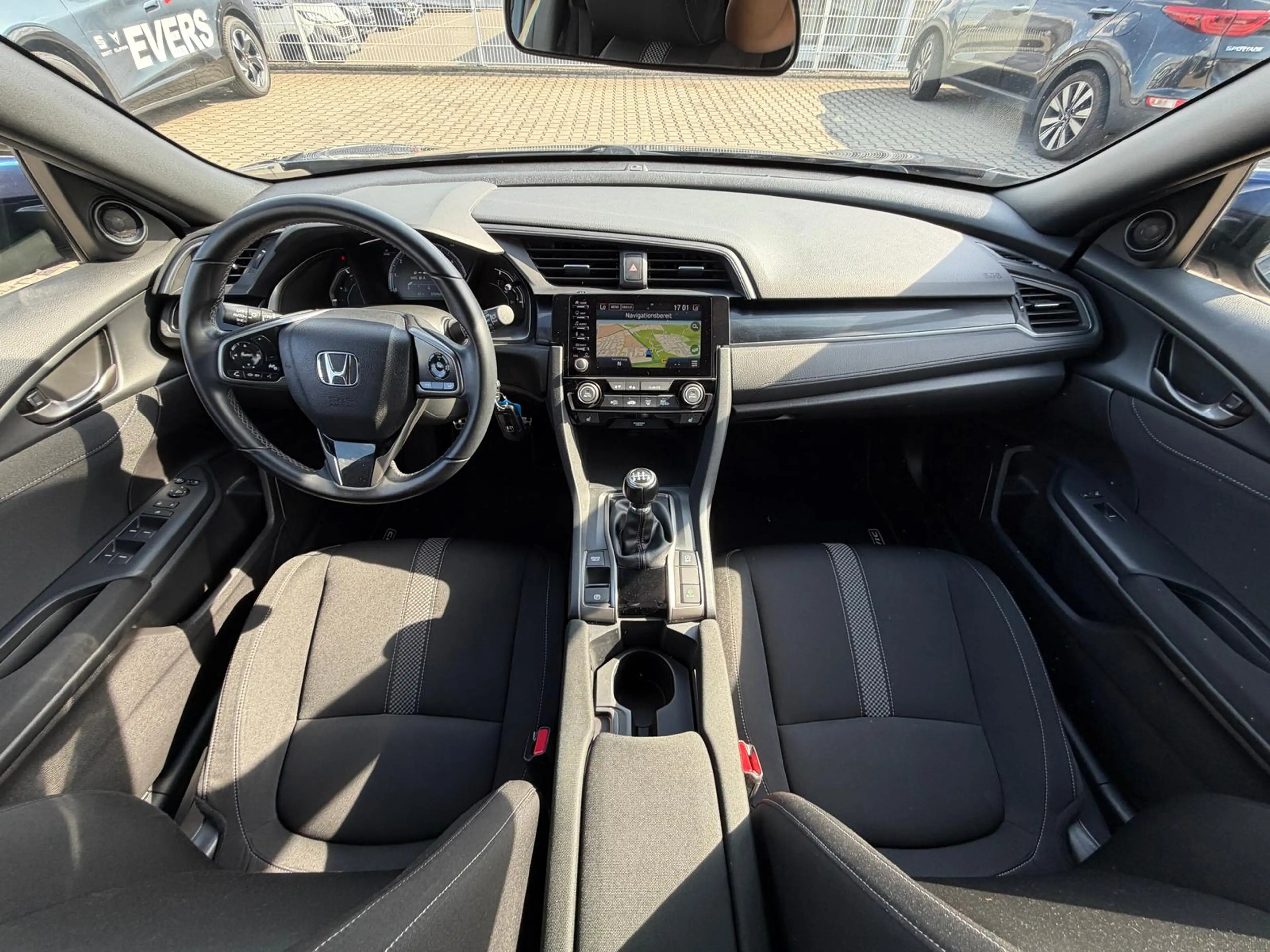 Honda Civic 1.0 V-TEC ELEGANCE NAVI+ACC+LED+KAMERA+LKA — photo 14