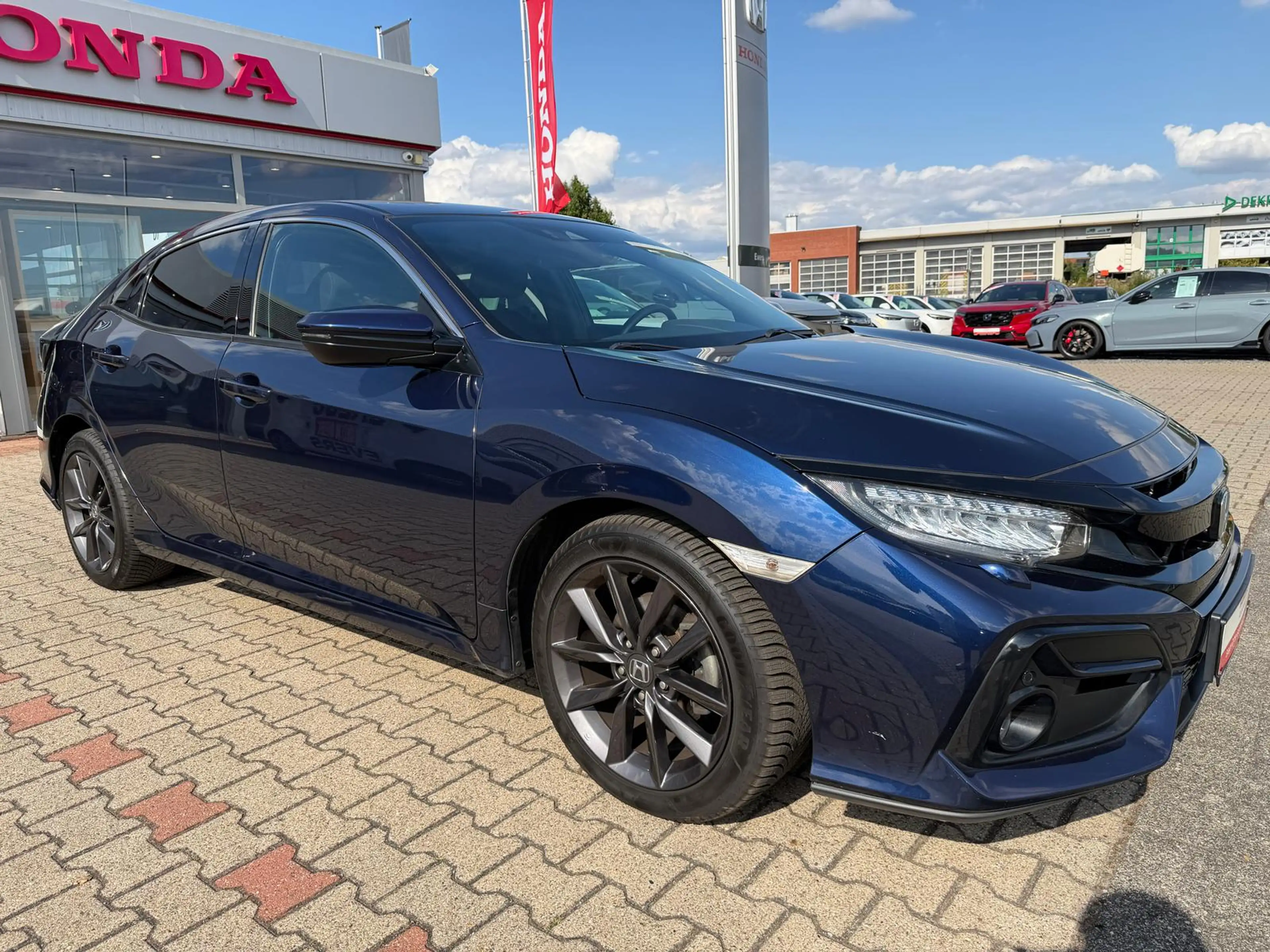Honda Civic 1.0 V-TEC ELEGANCE NAVI+ACC+LED+KAMERA+LKA — photo 5