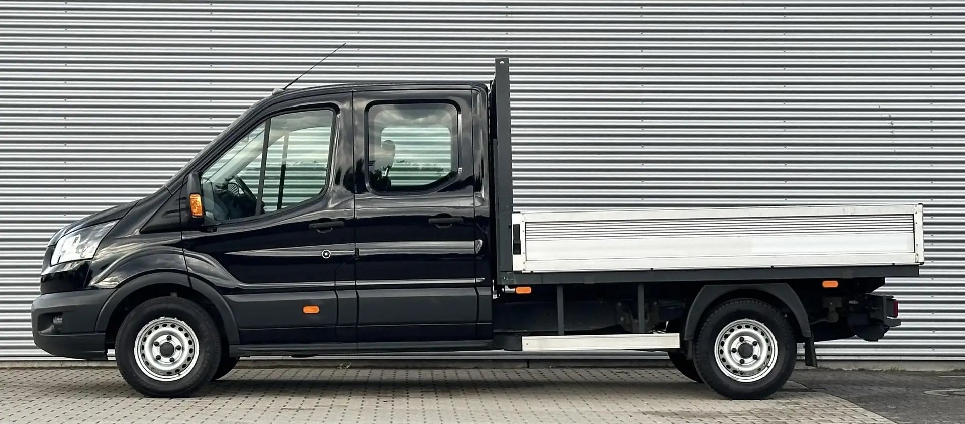 Ford Transit 350 2.0 TDCI L3 RWD DC Dubbele cabine Openlaadbak Schwarz - 2