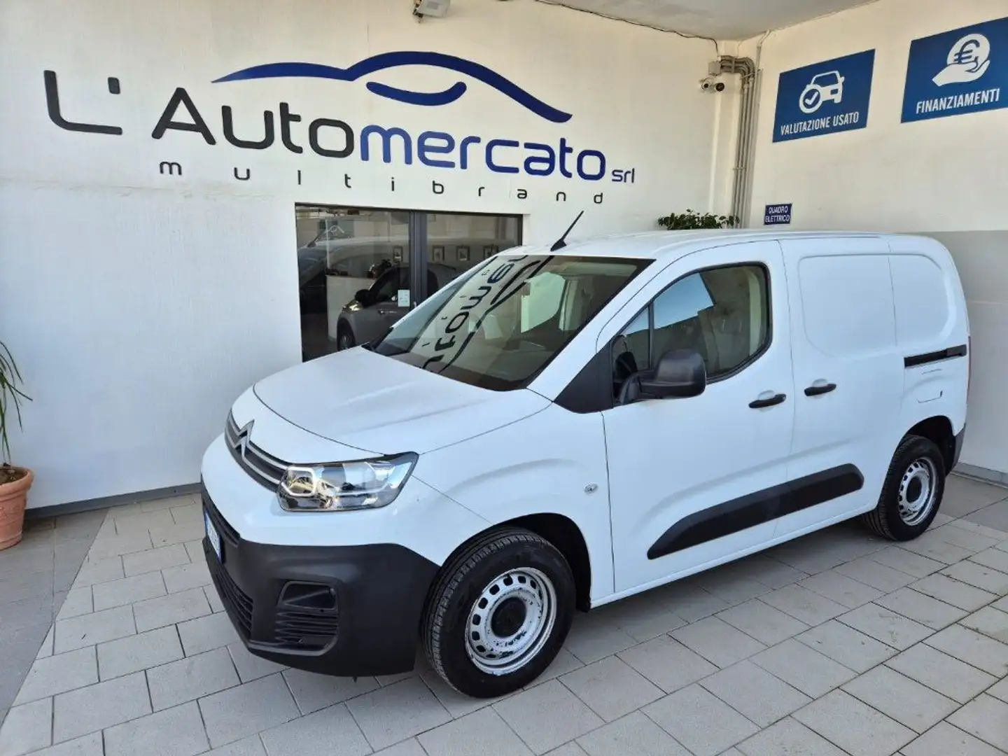 Citroen Berlingo BlueHDi 100 S&S Van Bianco - 1