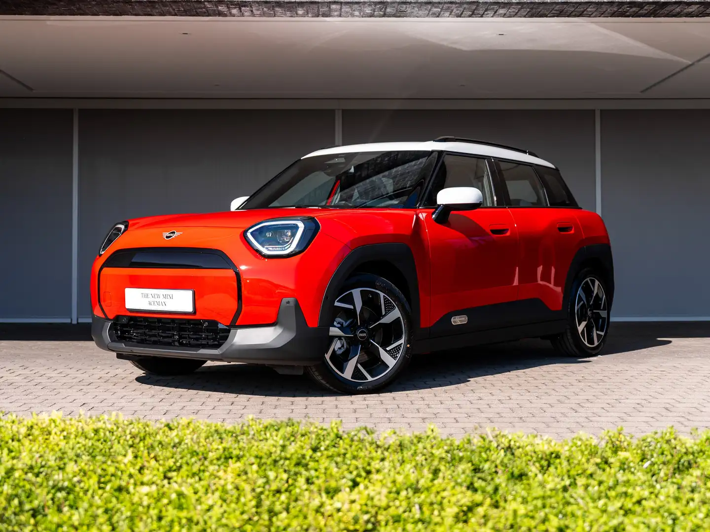 MINI Aceman Aceman E - Classic Trim - NIEUW Piros - 1