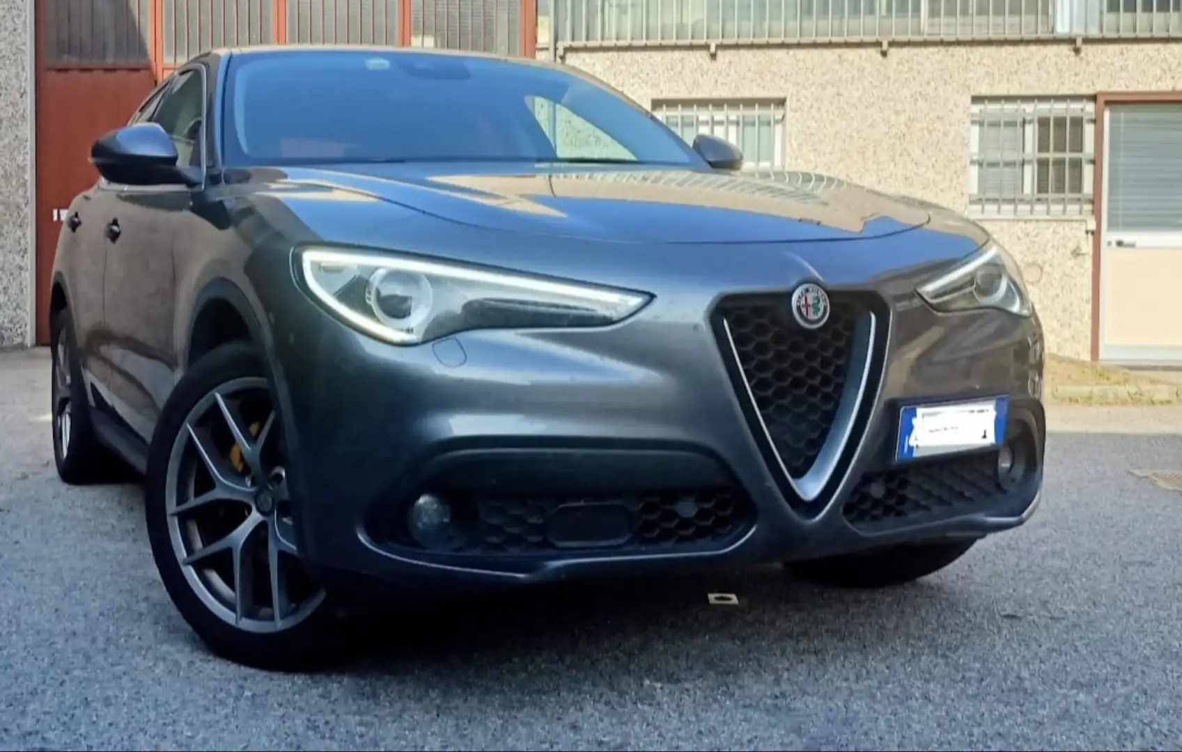 Alfa Romeo Stelvio 2.2 t Executive Q4 210cv auto - 1