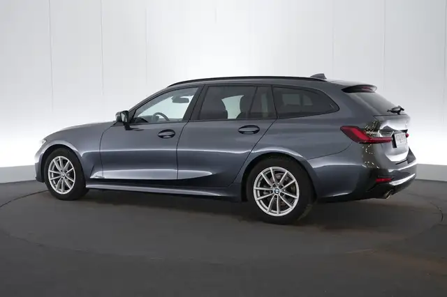 BMW 318 3 Touring 318iA Touring LEDER/STOF LED GPS PDC Car