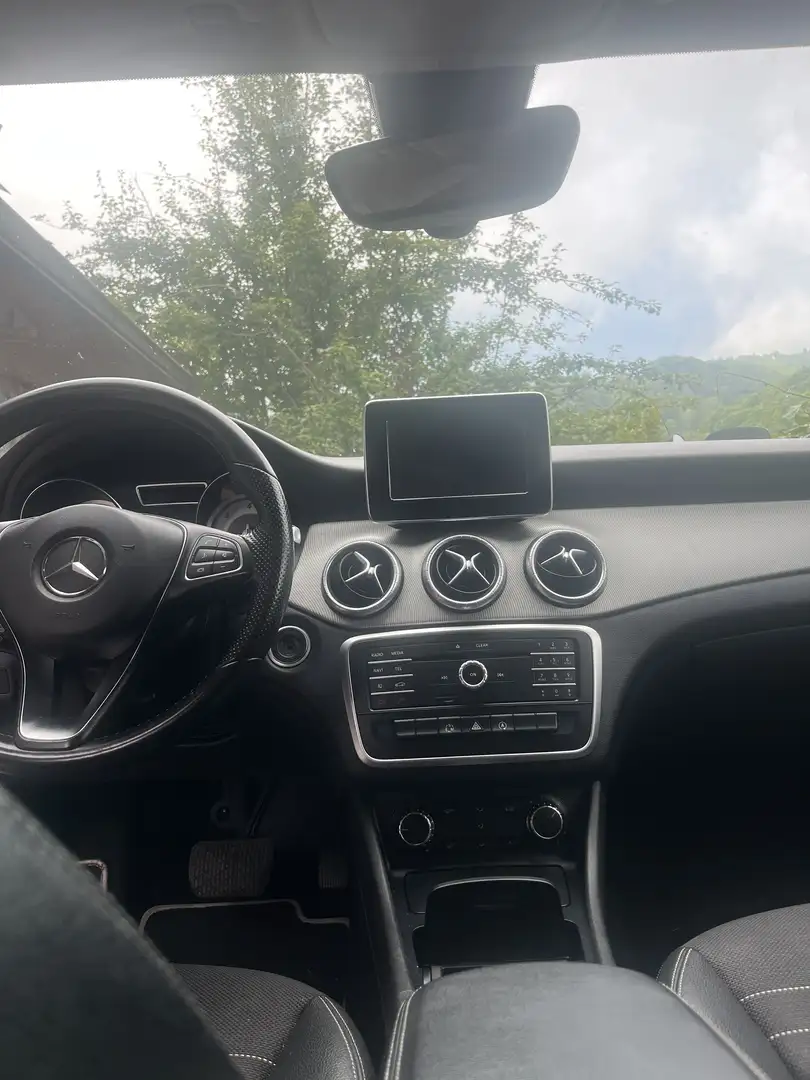 Mercedes-Benz CLA 180 d (cdi) Sport auto E6 - 2