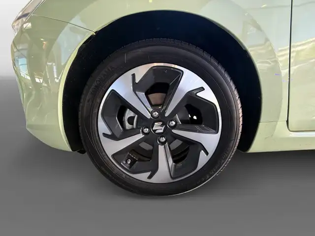 Suzuki Swift view 12