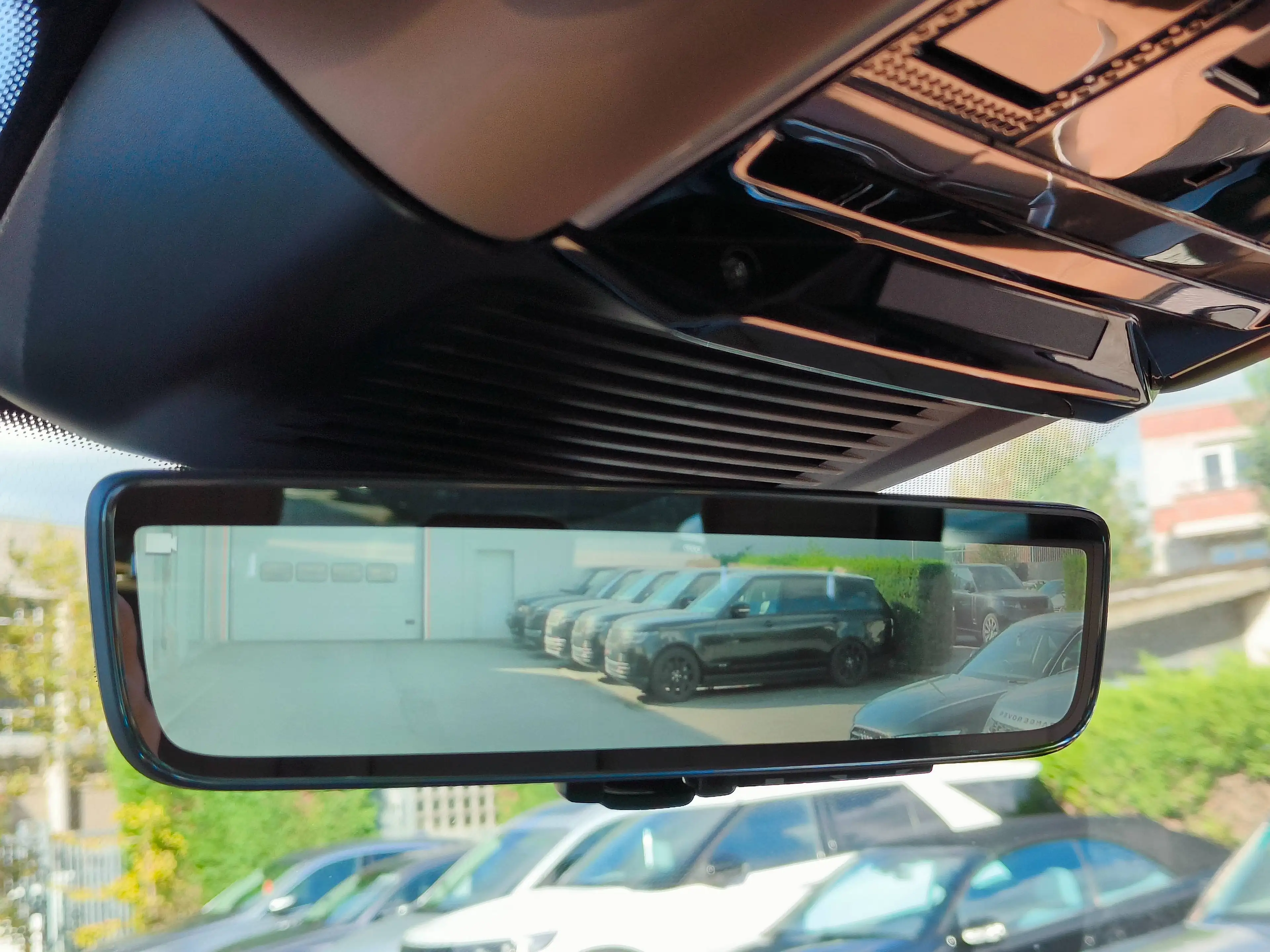 Land Rover Range Rover RR P440e LWB 3.0 Autobiography Pano/SV leather/Side step — photo 10
