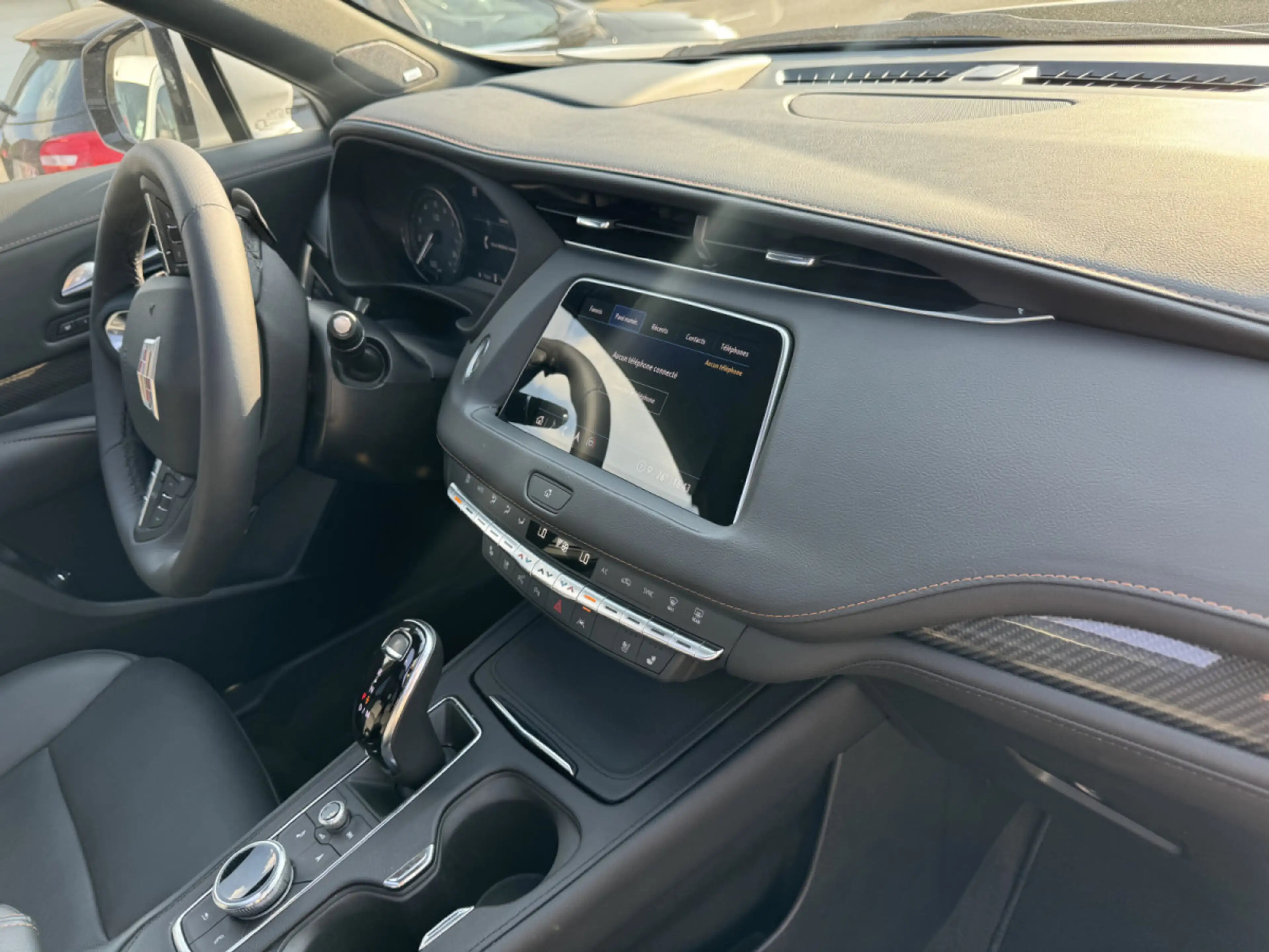 Cadillac XT4 2.0 SPORT 350T AWD BVA9 — photo 10