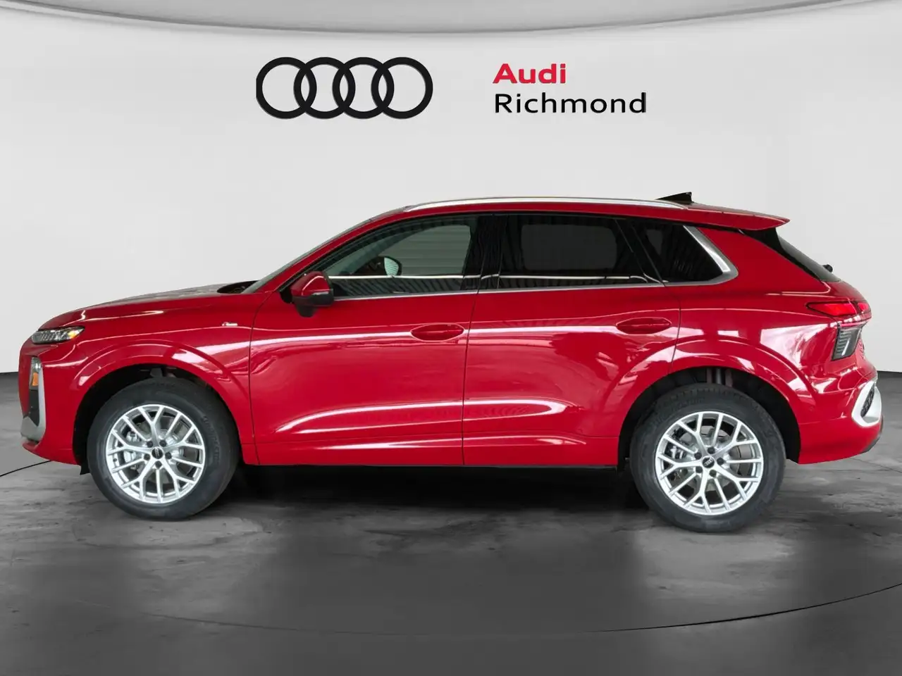 Audi Q3 снимка Audi Q3