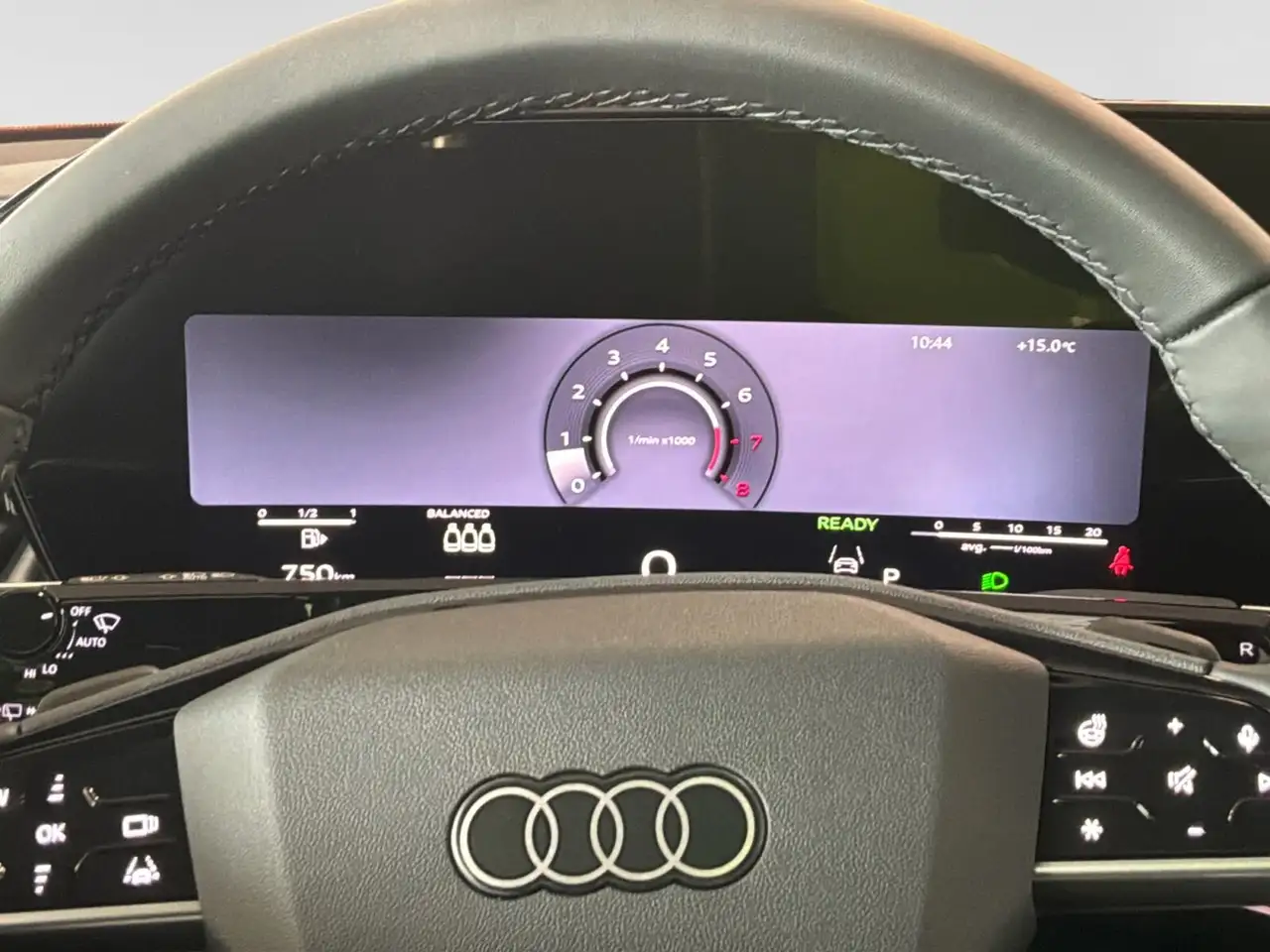 Audi Q3 снимка Audi Q3
